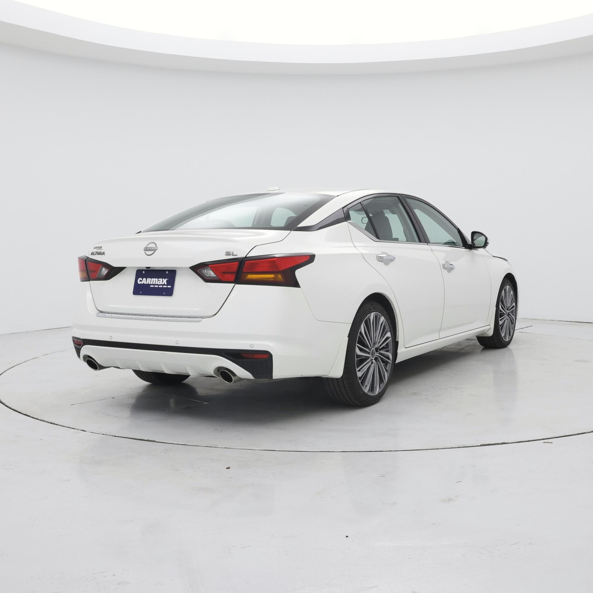 Thumbnail: 2023 Nissan Altima - 8