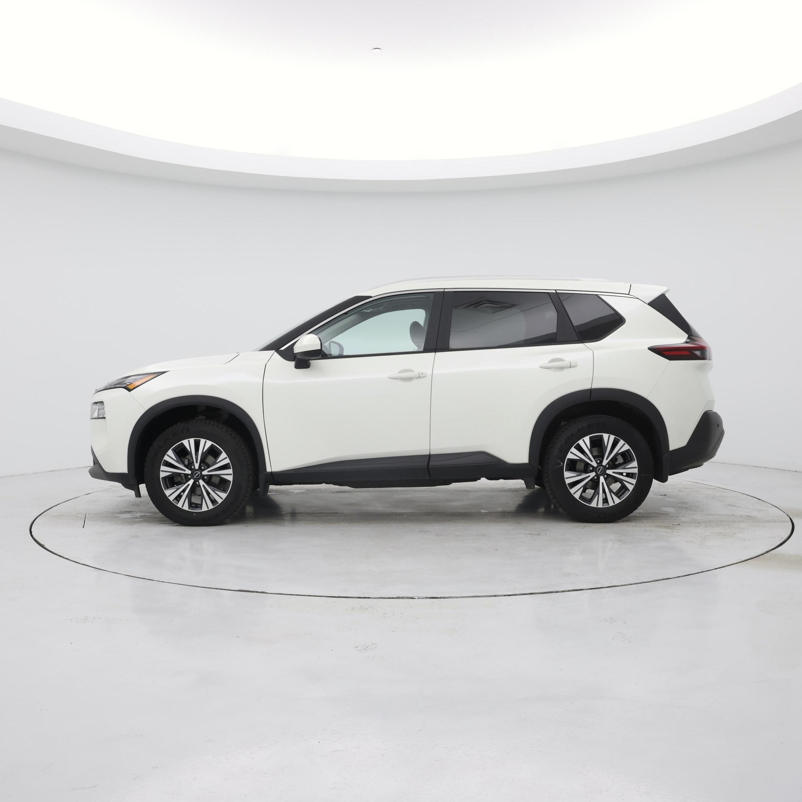 Thumbnail: 2023 Nissan Rogue - 3