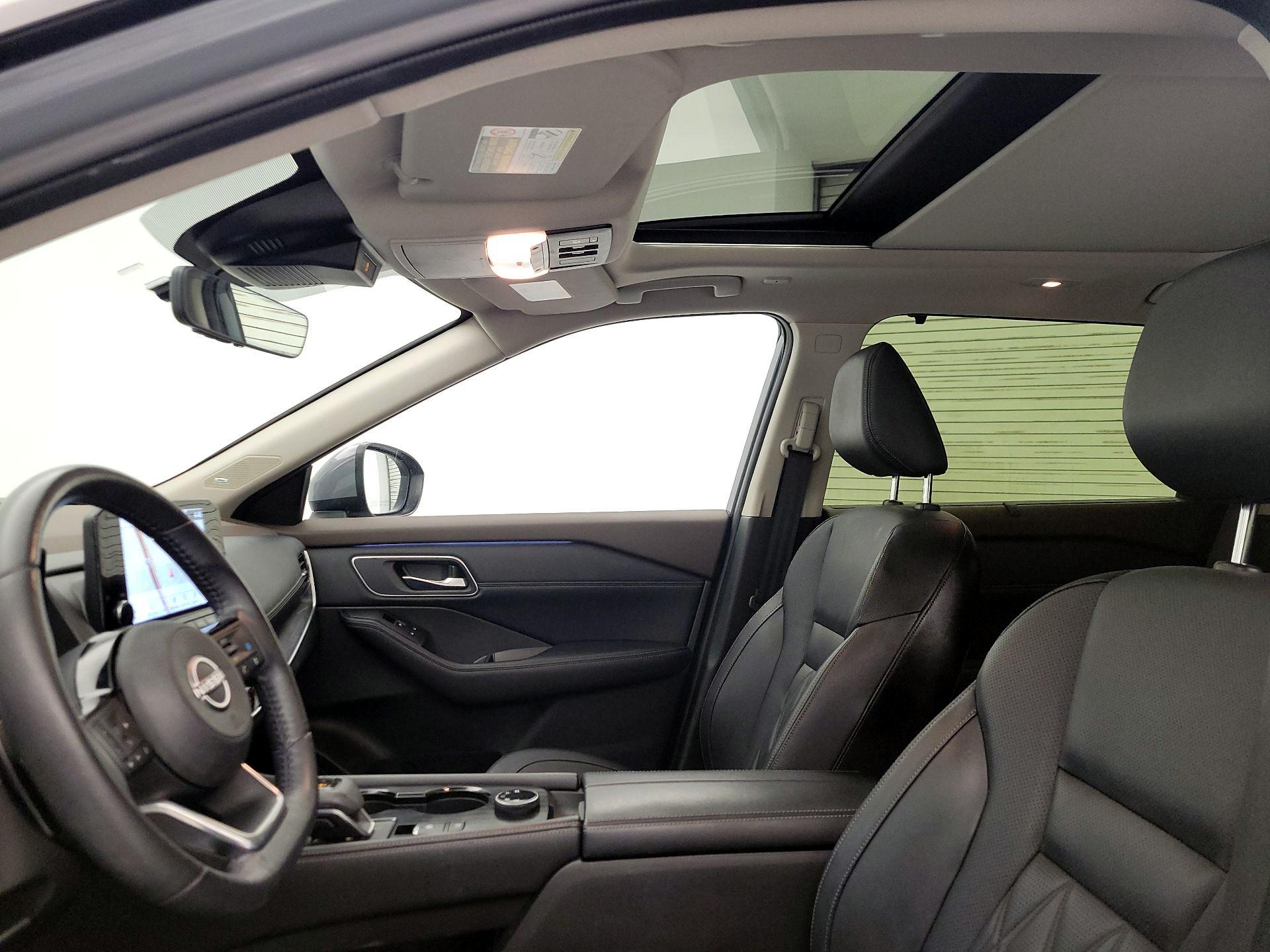 Thumbnail: 2023 Nissan Rogue - 20