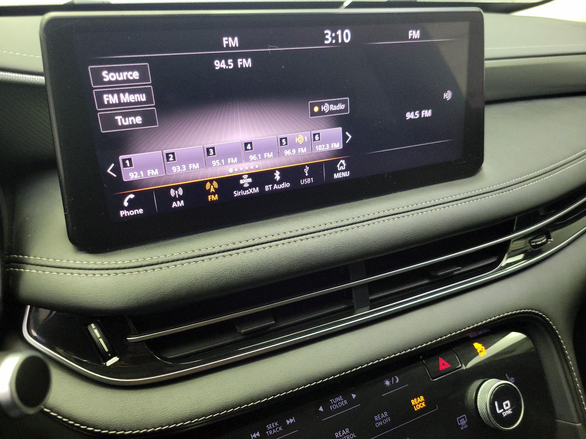 Thumbnail: 2023 INFINITI QX60 - 16