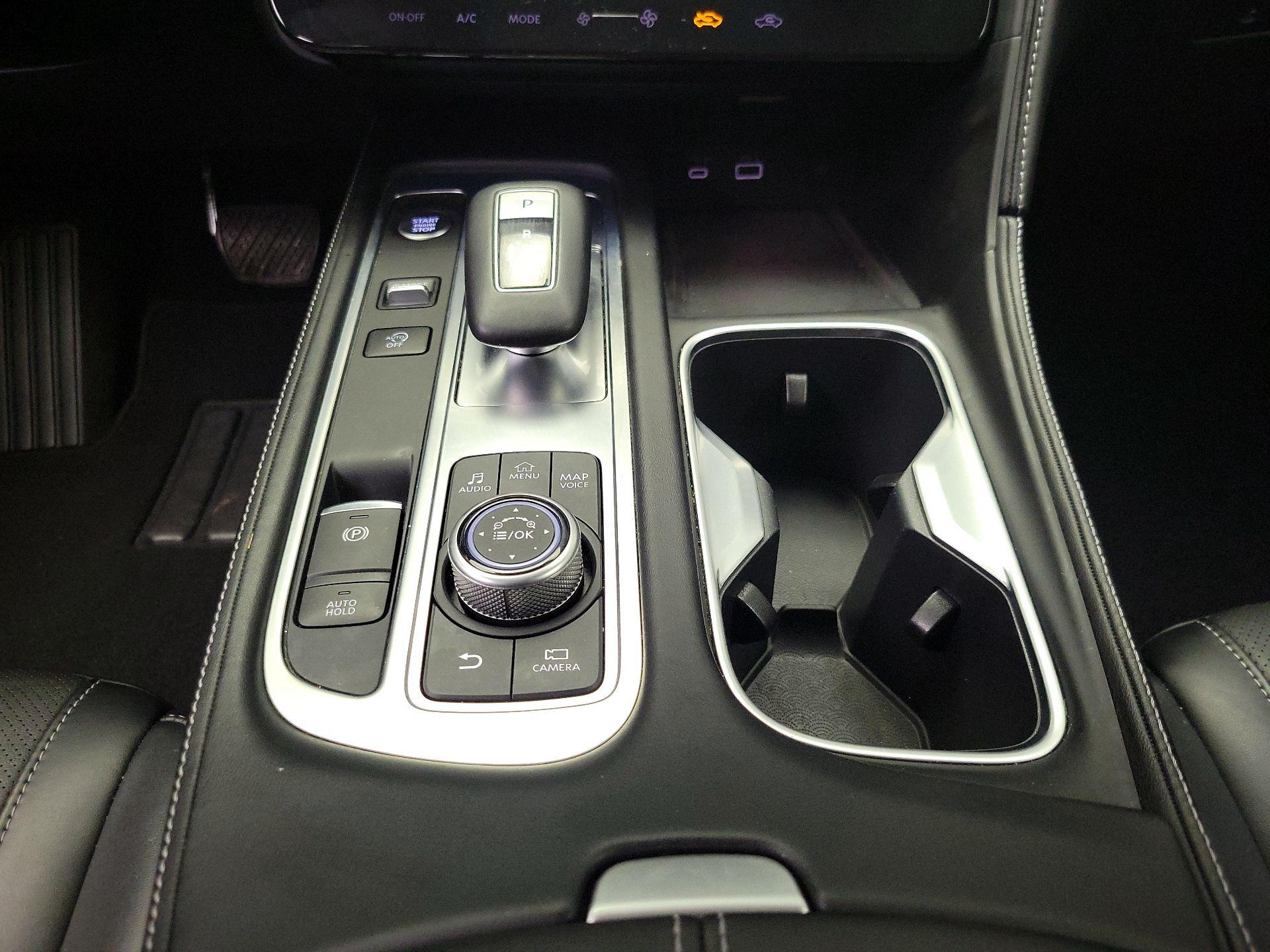 Thumbnail: 2023 INFINITI QX60 - 18