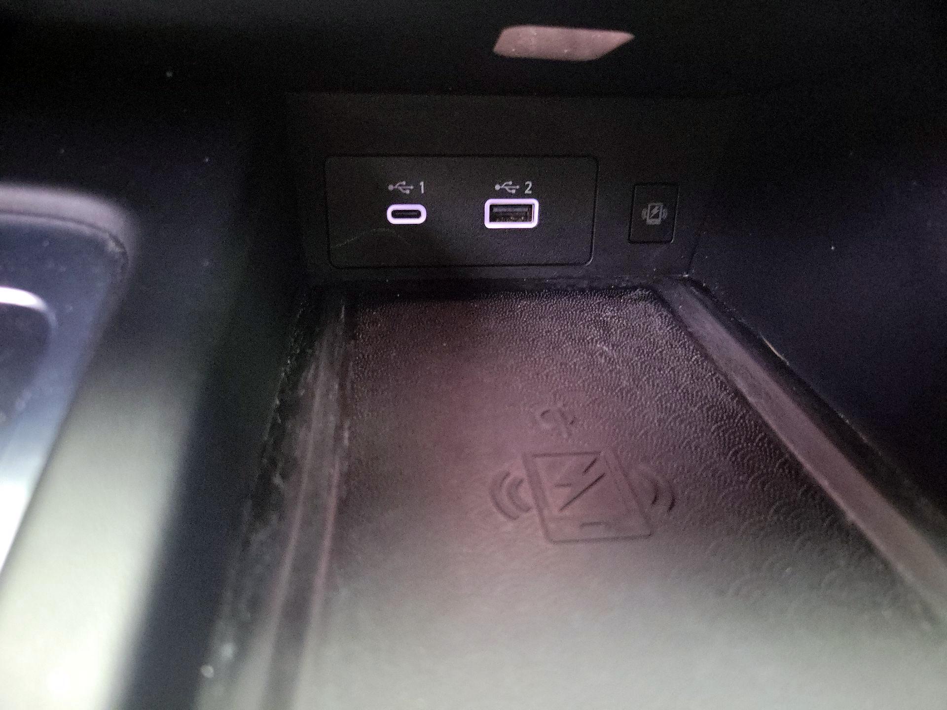 Thumbnail: 2023 INFINITI QX60 - 19