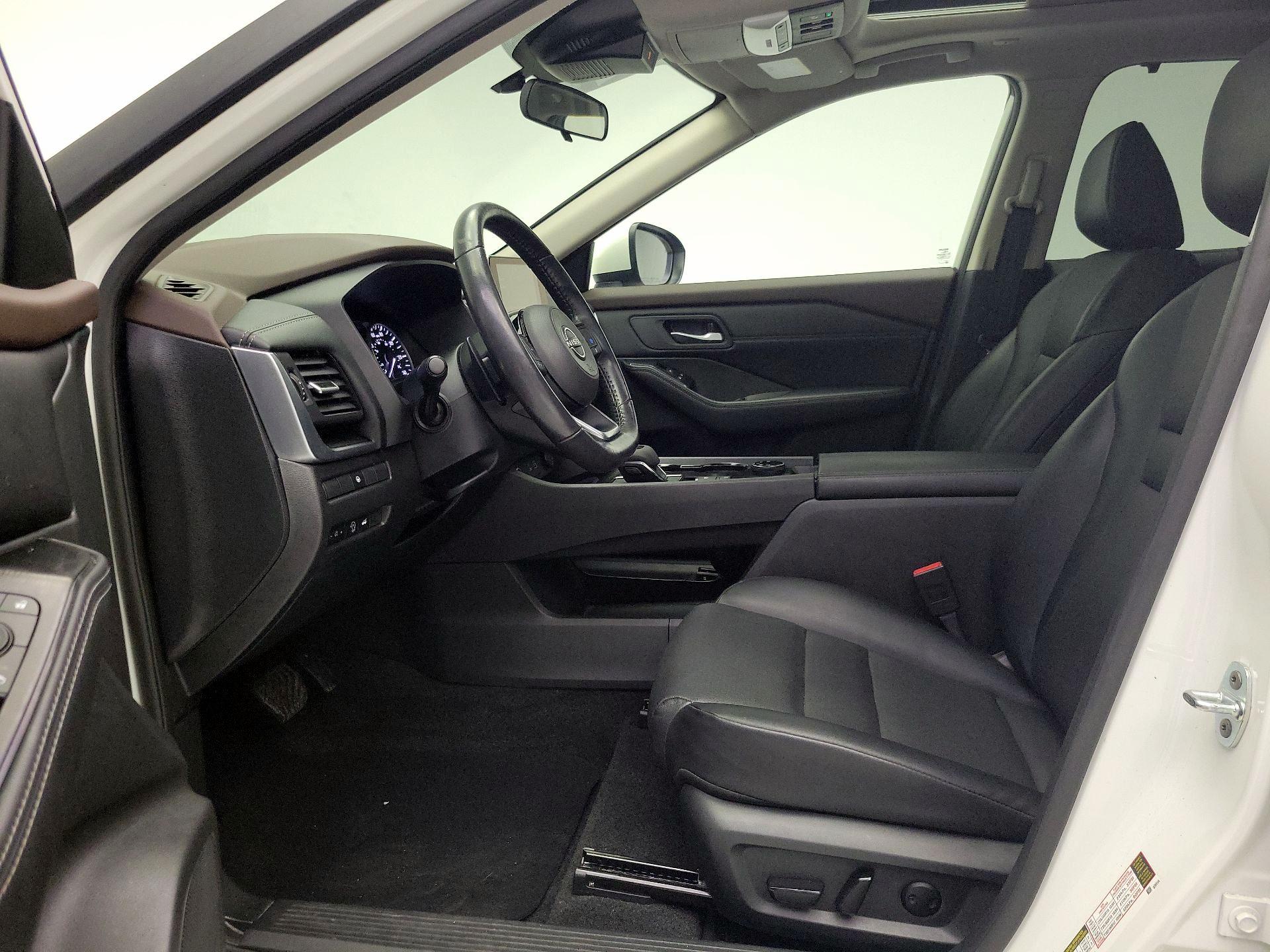 Thumbnail: 2023 Nissan Rogue - 11