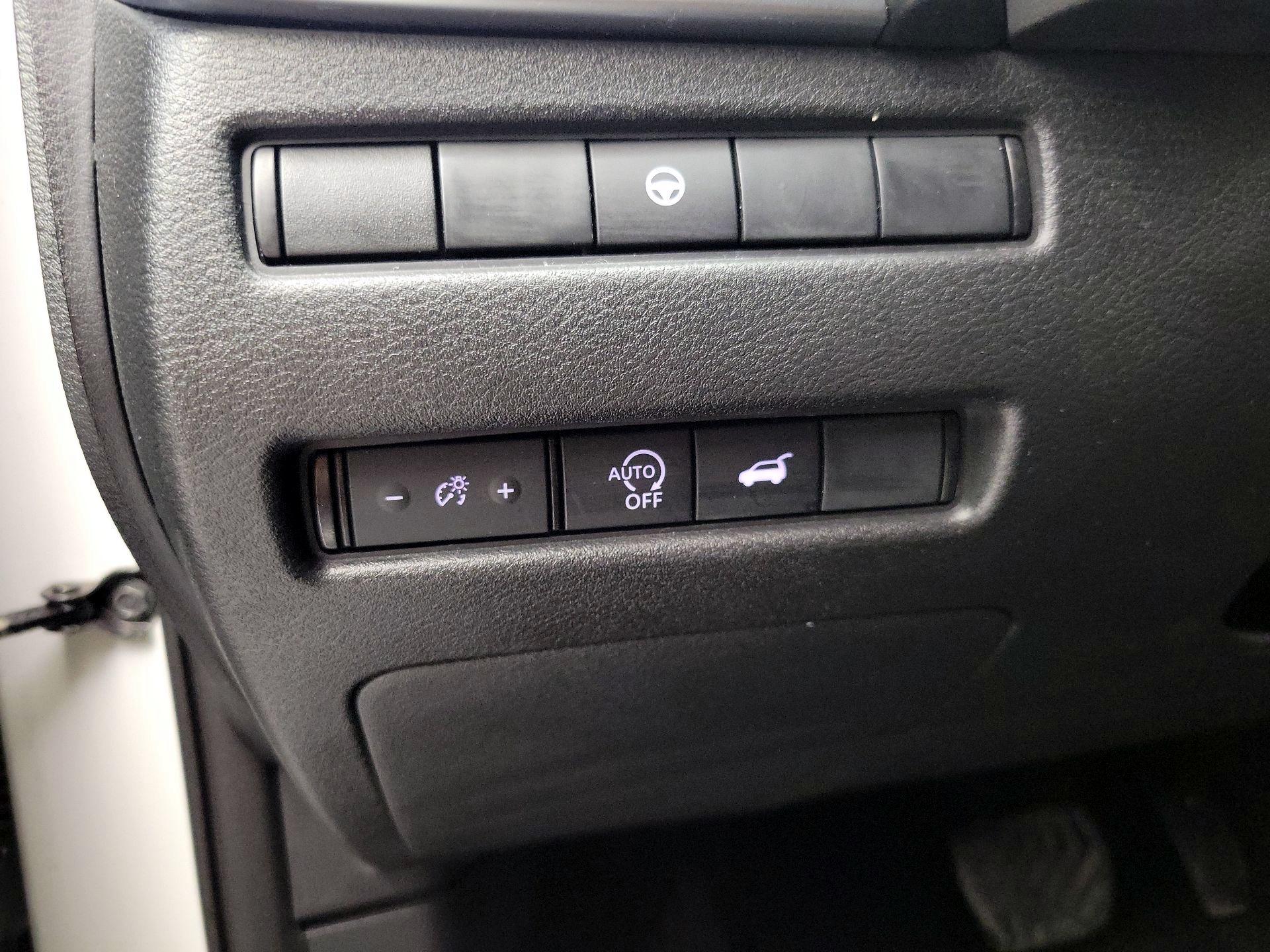 Thumbnail: 2023 Nissan Rogue - 13