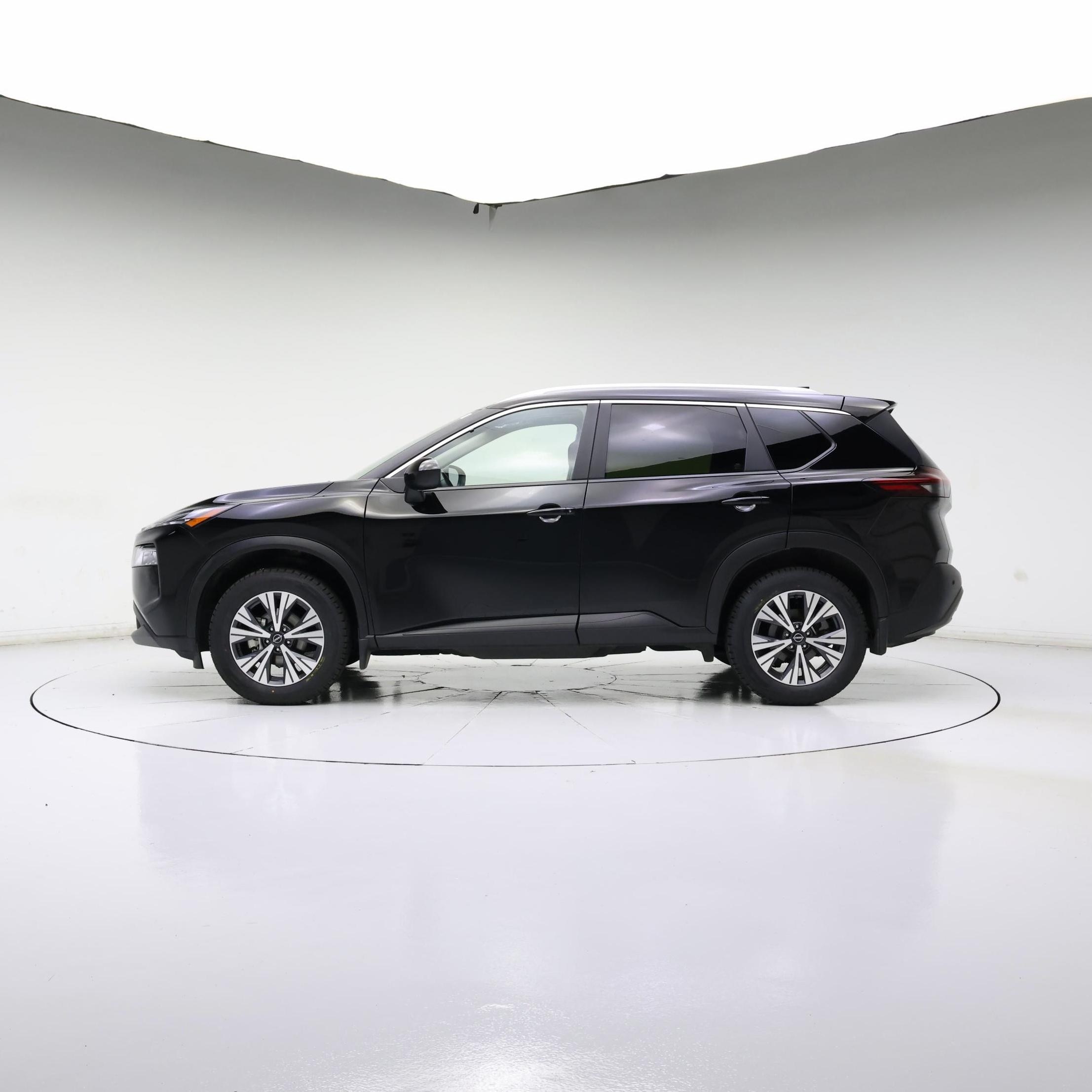 Thumbnail: 2023 Nissan Rogue - 3