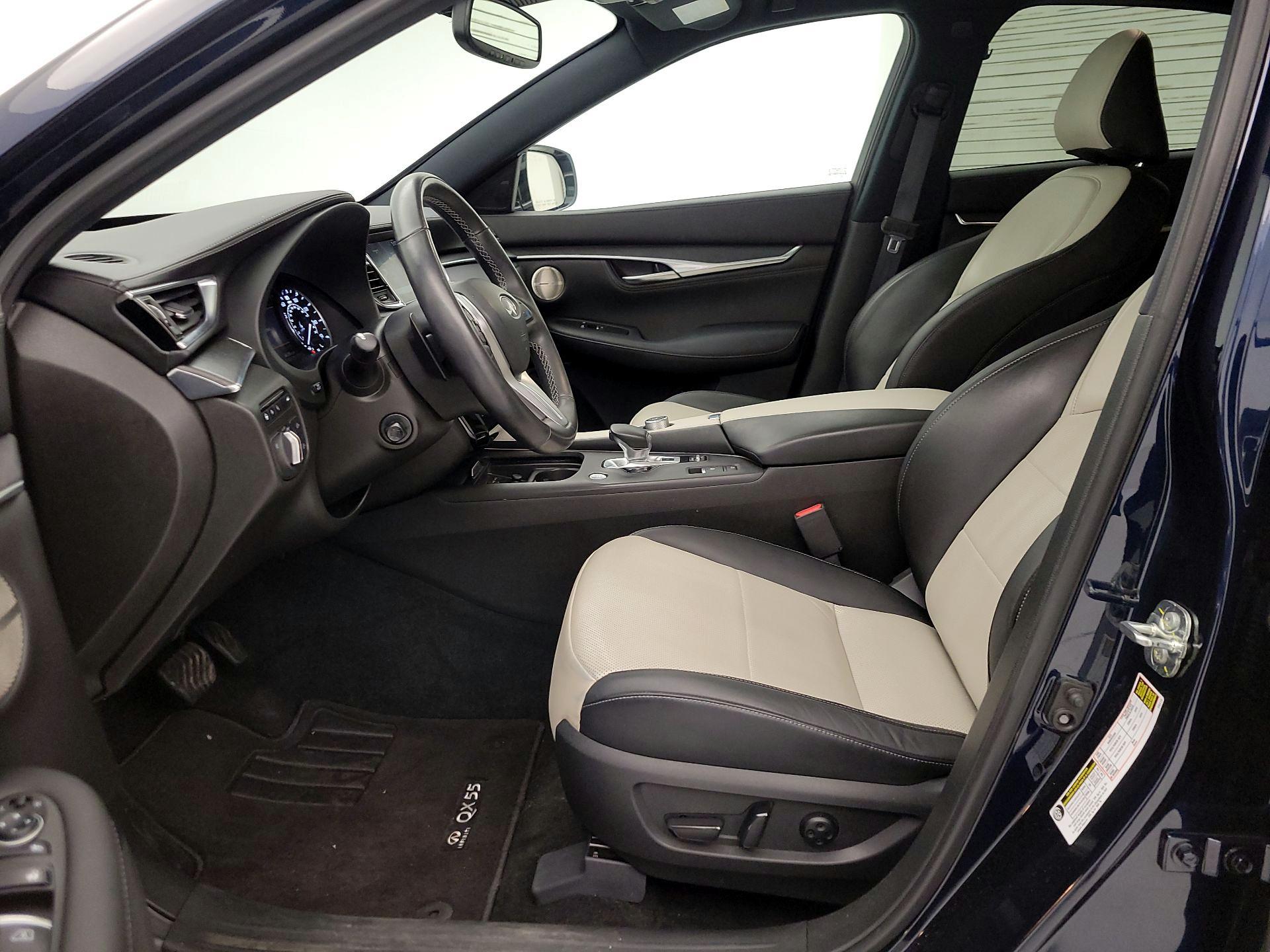 Thumbnail: 2023 INFINITI QX55 - 11