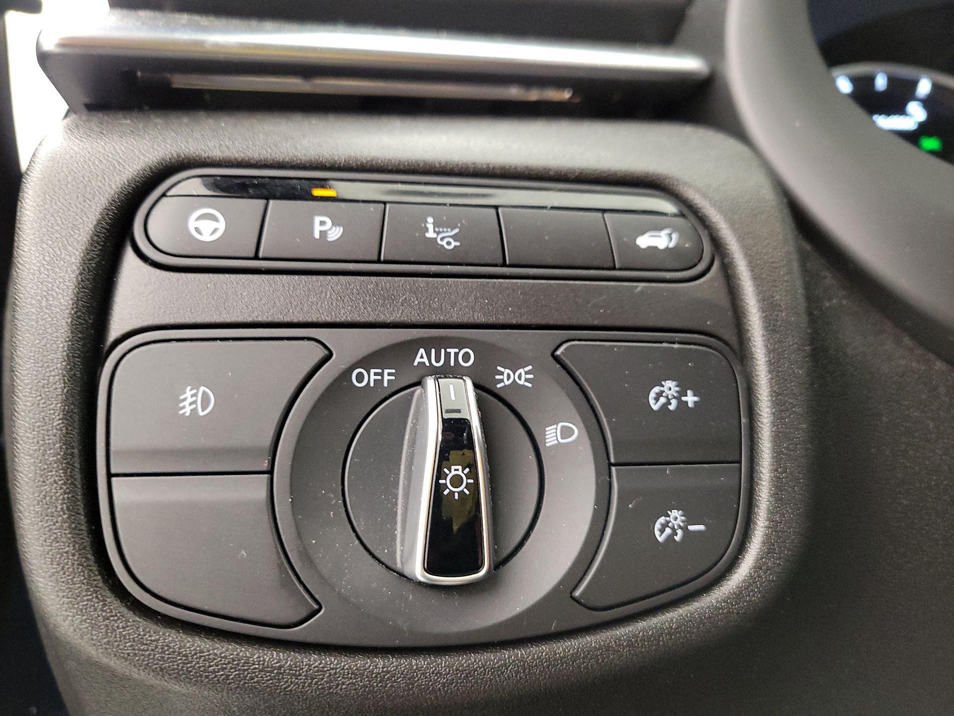 Thumbnail: 2023 INFINITI QX55 - 13