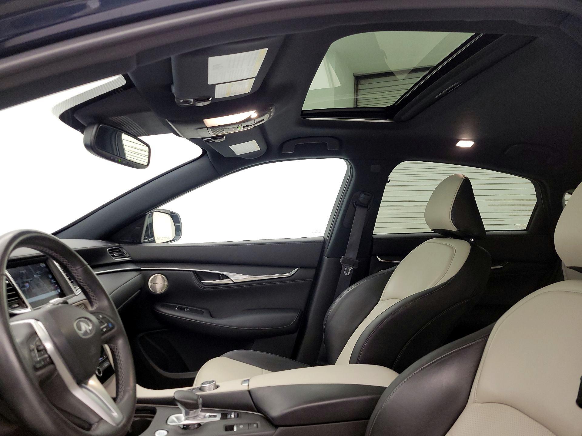 Thumbnail: 2023 INFINITI QX55 - 19