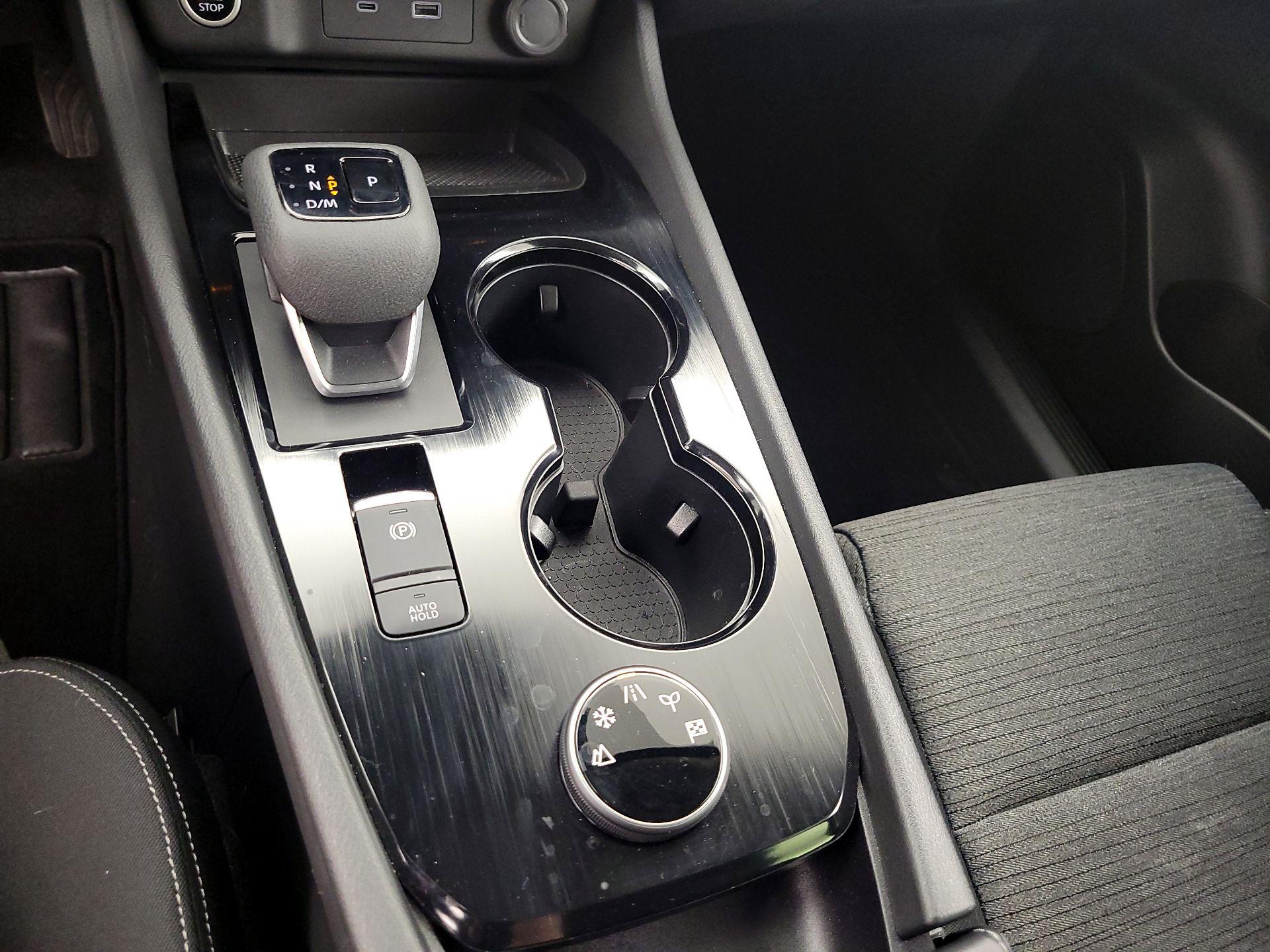 Thumbnail: 2023 Nissan Rogue - 17