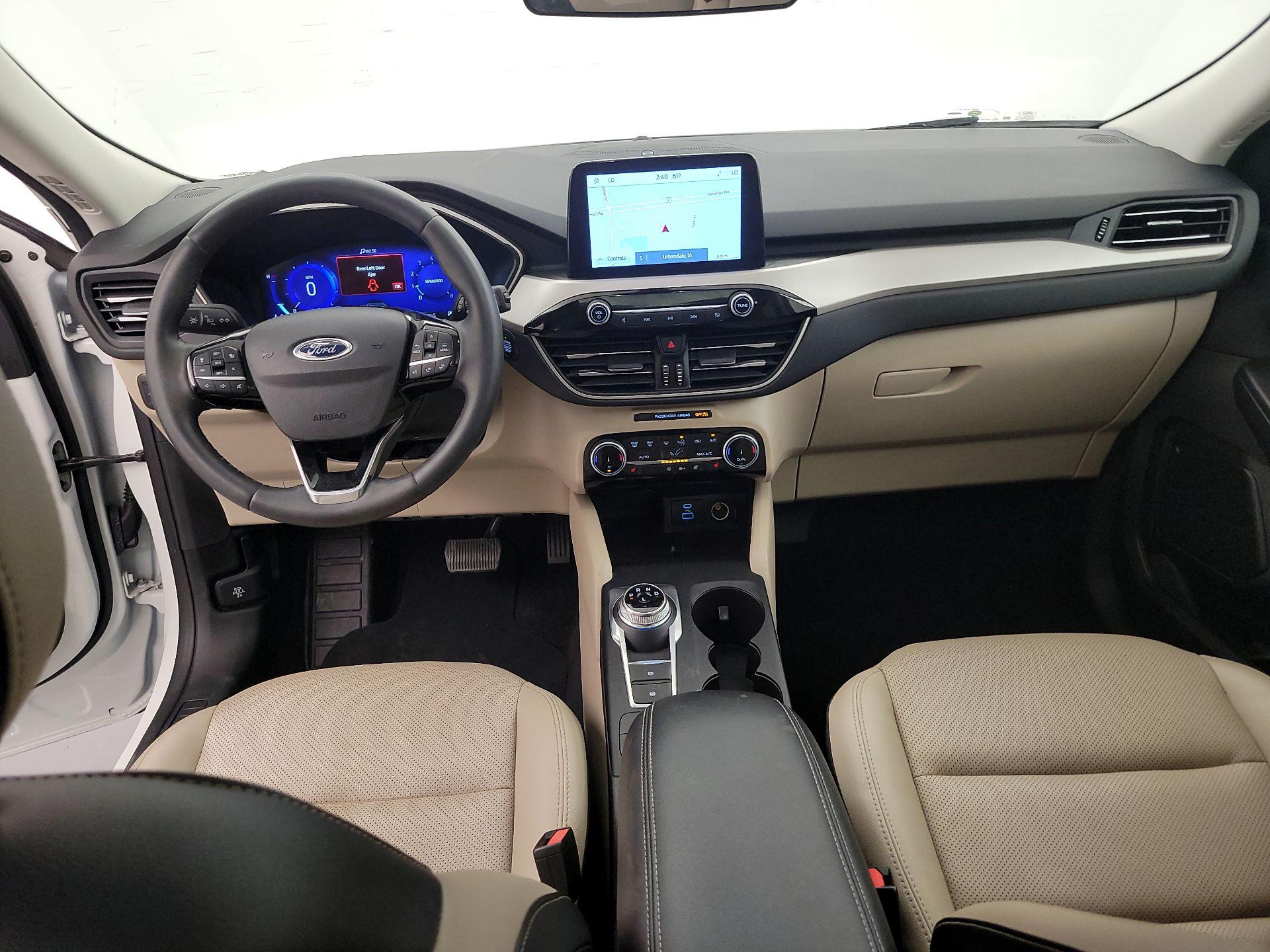 Thumbnail: 2022 Ford Escape - 9