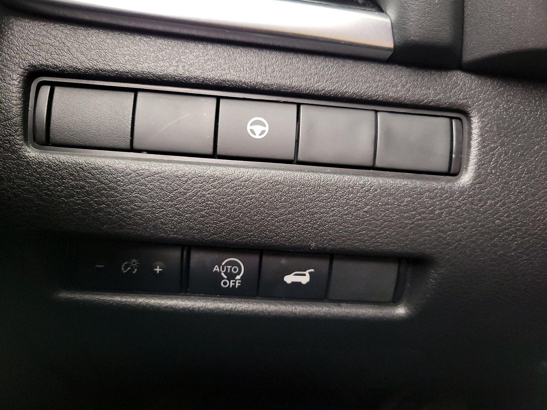 Thumbnail: 2023 Nissan Rogue - 13