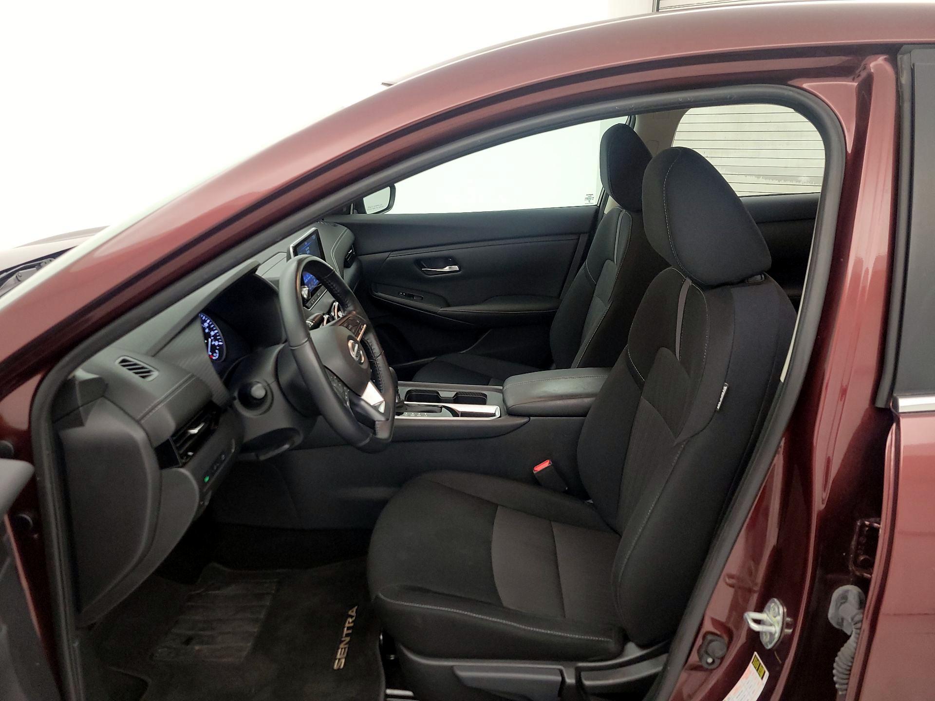 Thumbnail: 2023 Nissan Sentra - 11