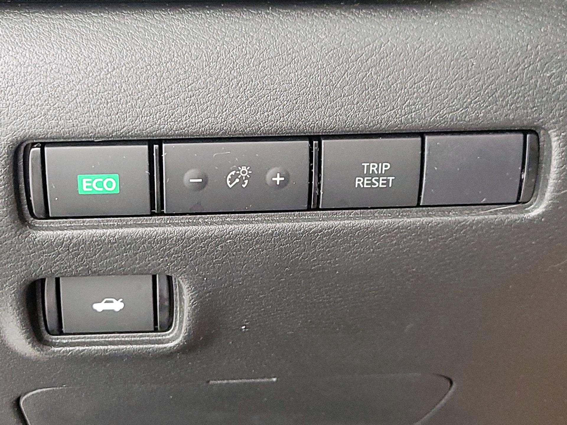 Thumbnail: 2023 Nissan Sentra - 13