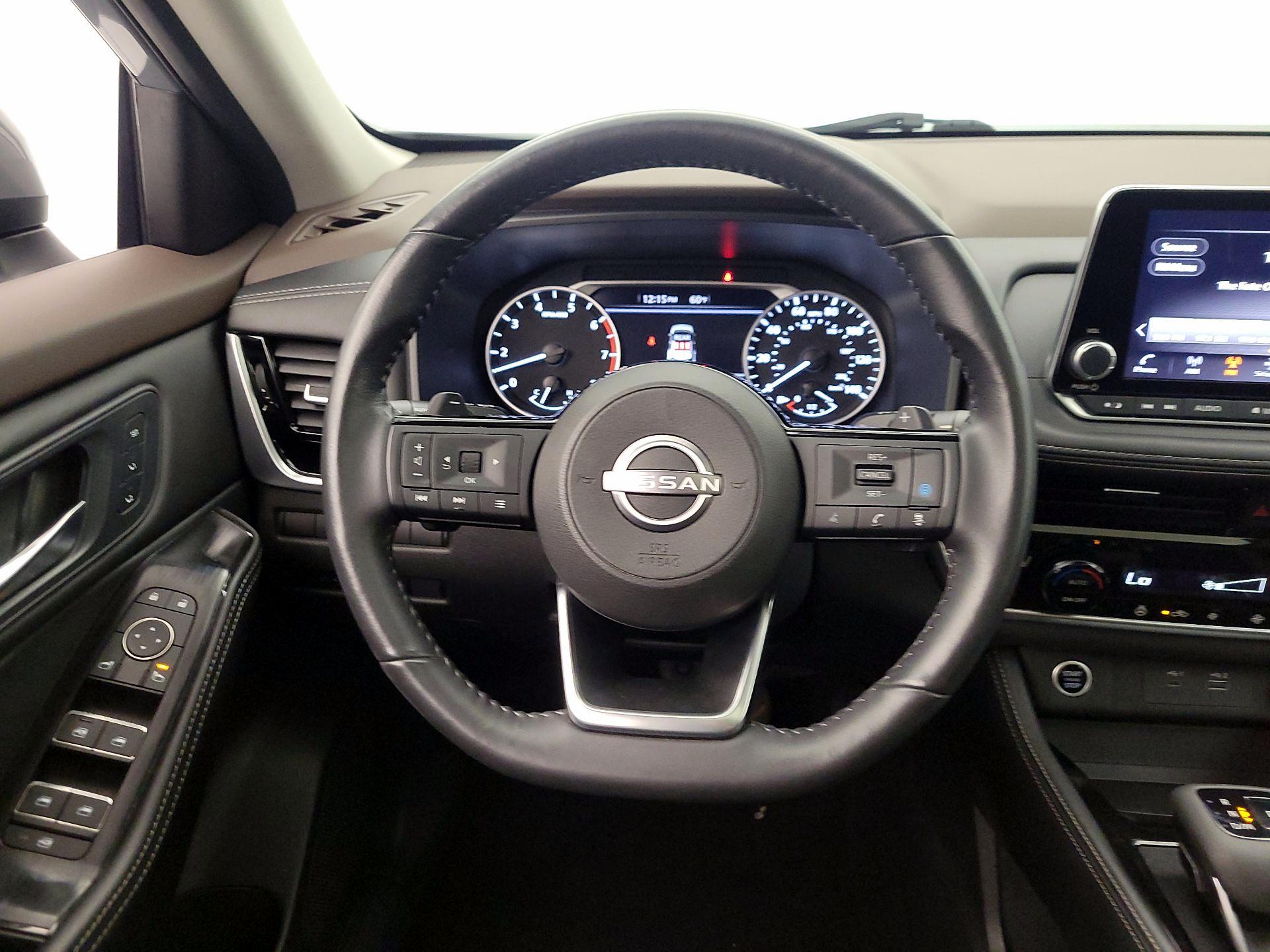 Thumbnail: 2023 Nissan Rogue - 10