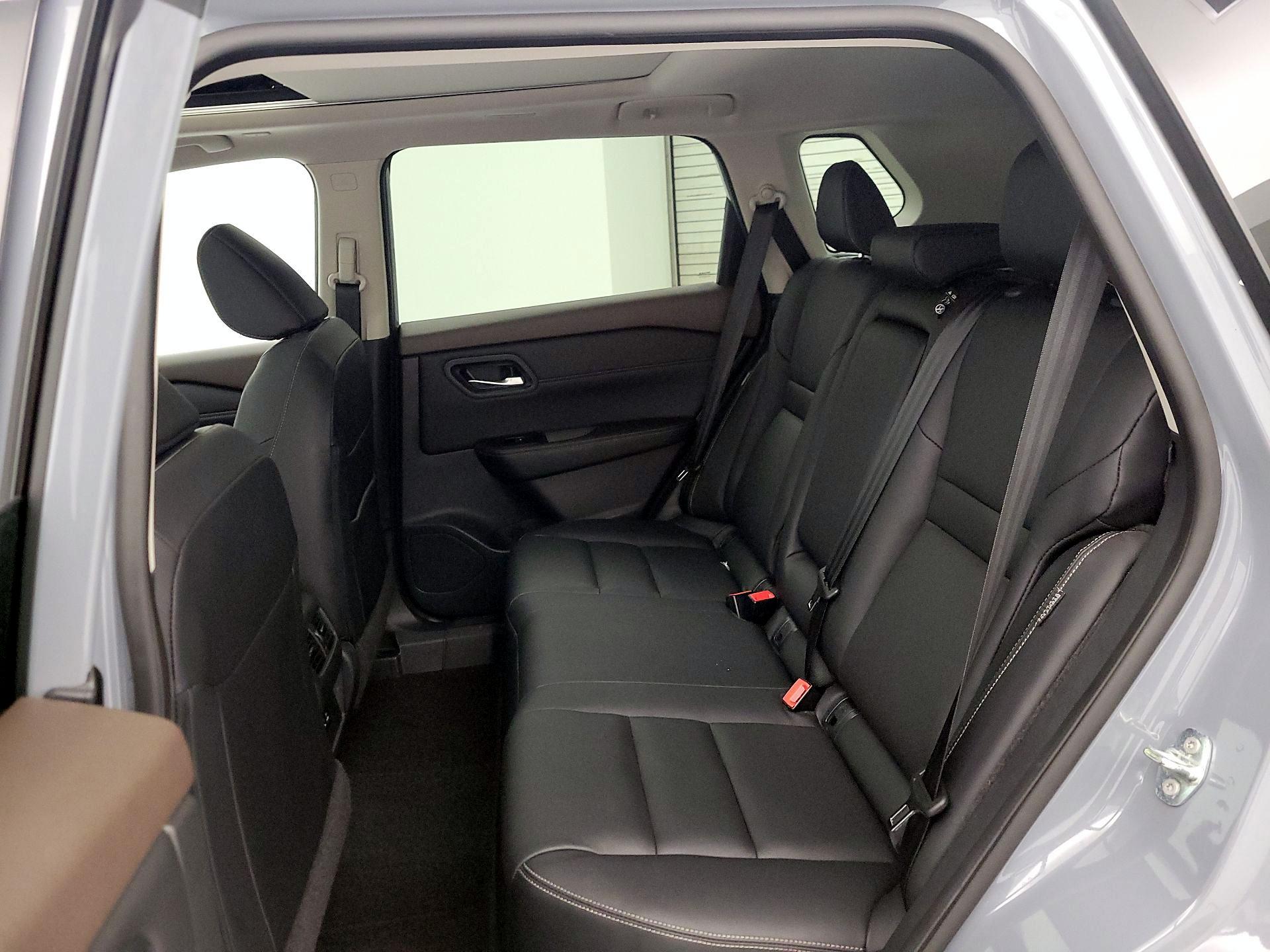 Thumbnail: 2023 Nissan Rogue - 20