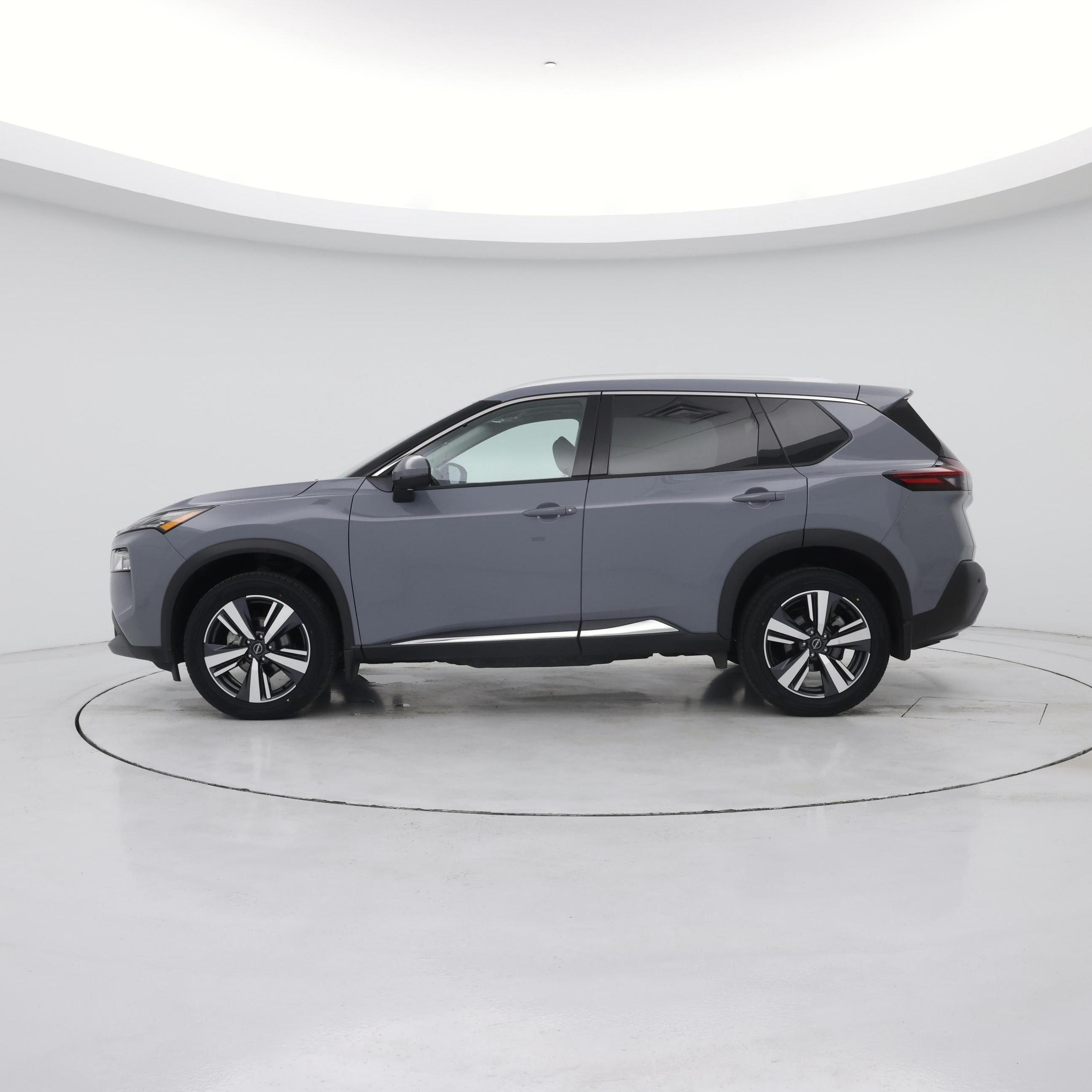 Thumbnail: 2023 Nissan Rogue - 3