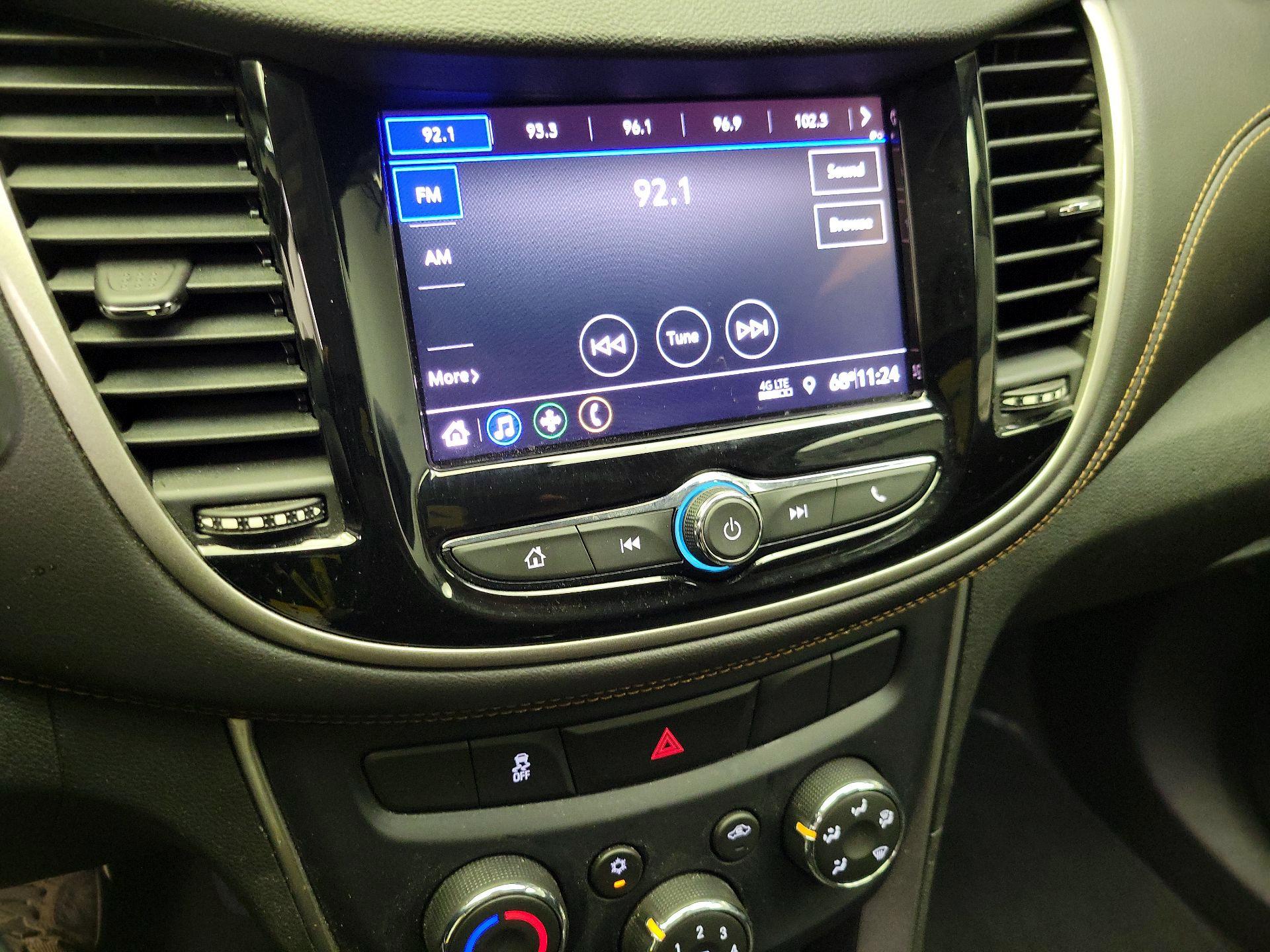 Thumbnail: 2020 Chevrolet Trax - 15