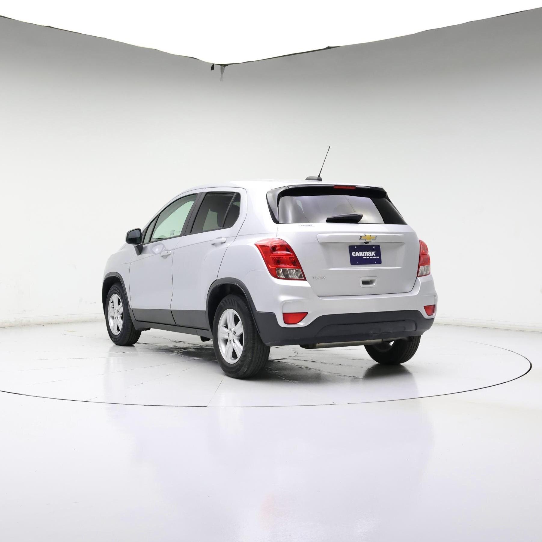 Thumbnail: 2020 Chevrolet Trax - 2