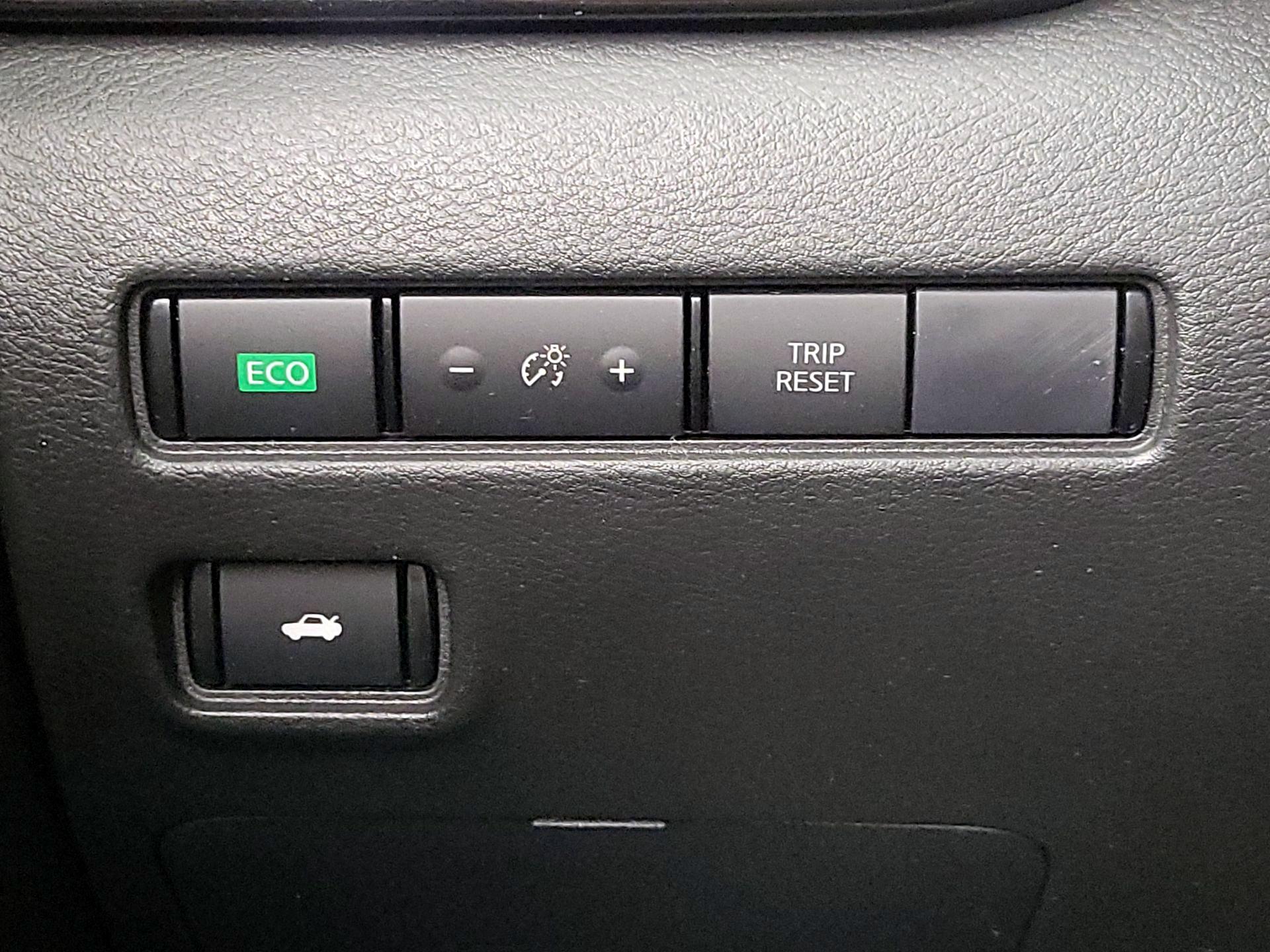 Thumbnail: 2023 Nissan Sentra - 13