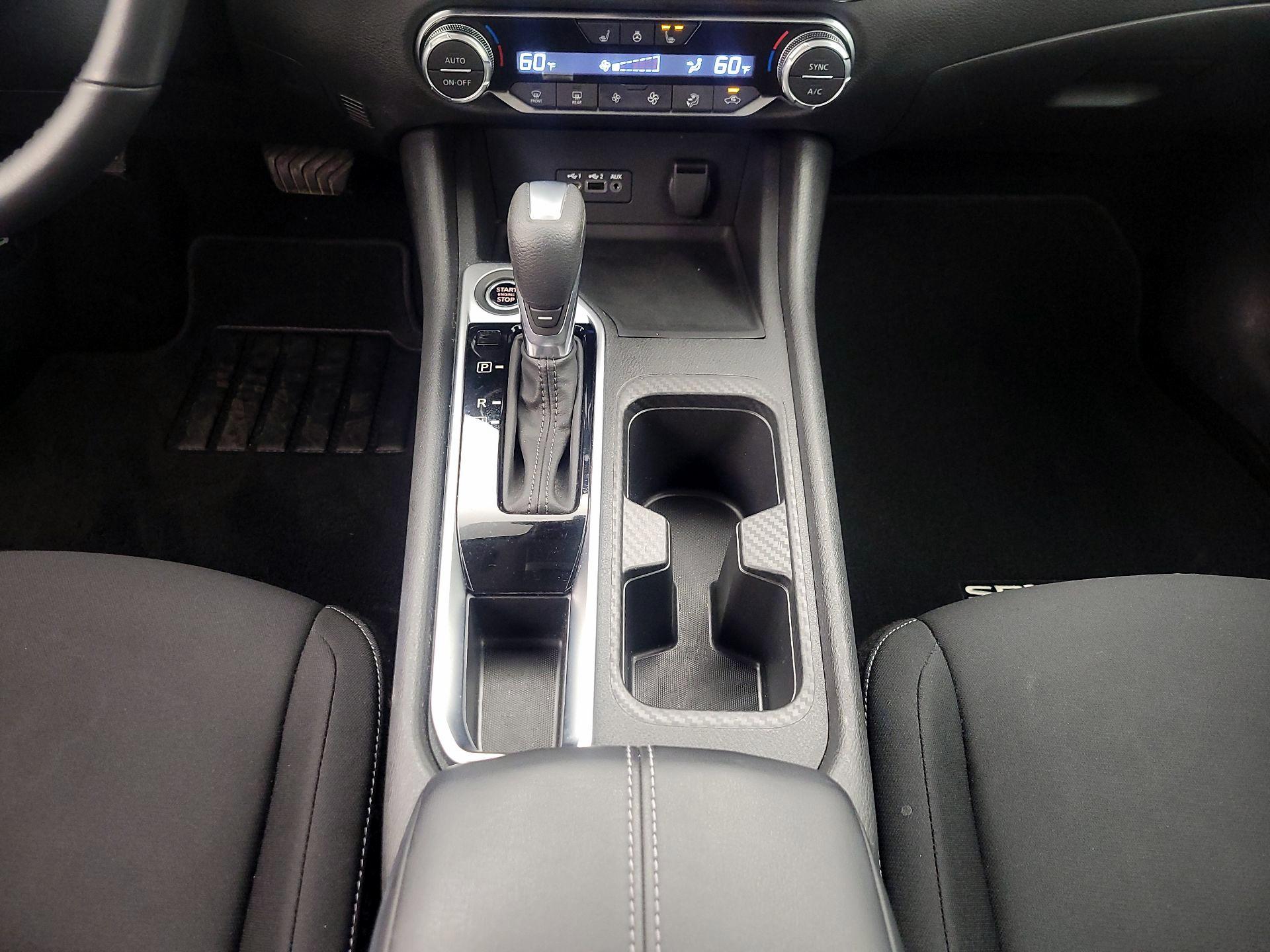 Thumbnail: 2023 Nissan Sentra - 17