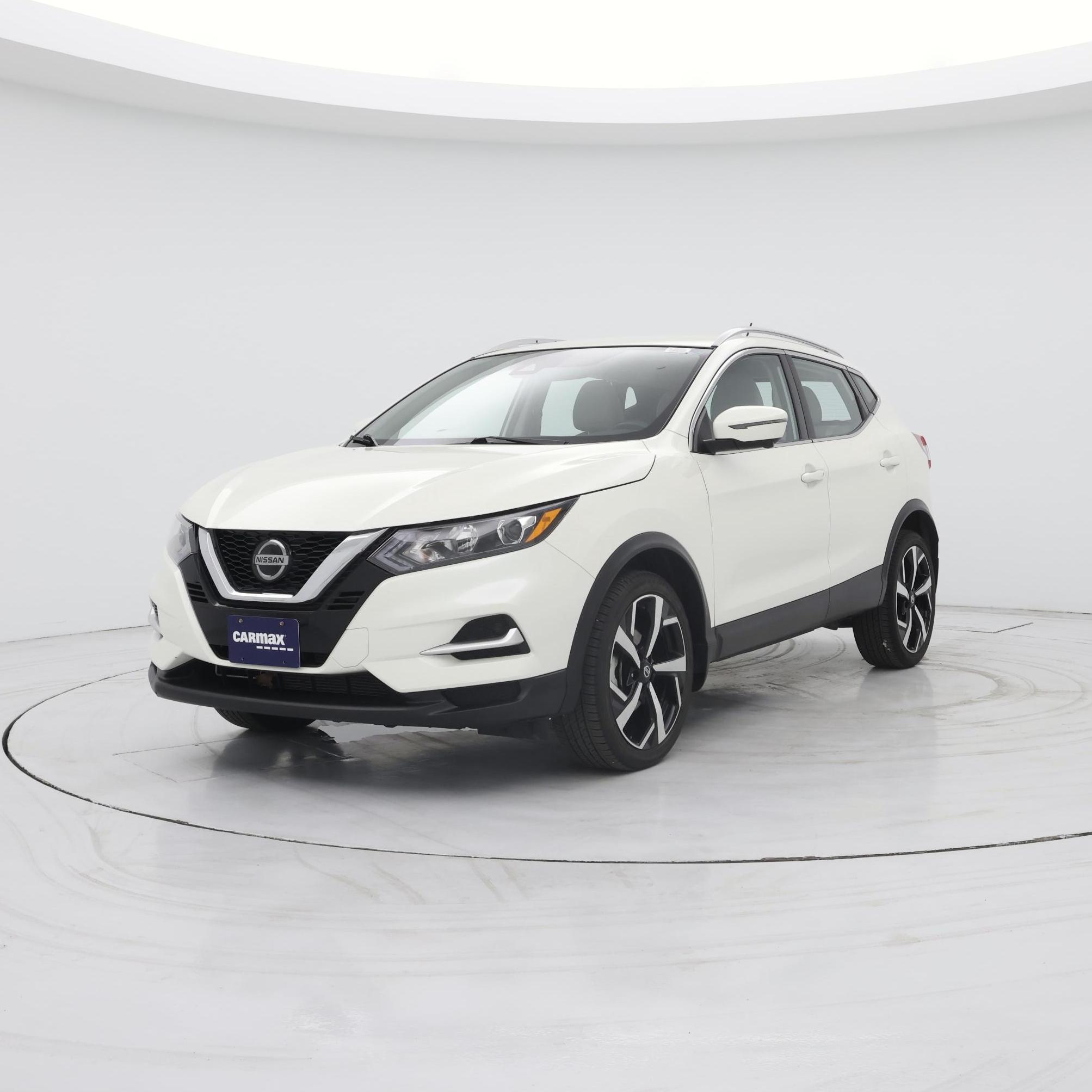 Thumbnail: 2022 Nissan Rogue Sport - 4