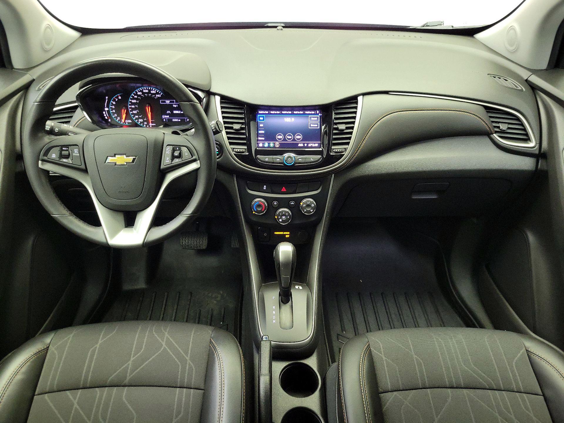 Thumbnail: 2020 Chevrolet Trax - 9