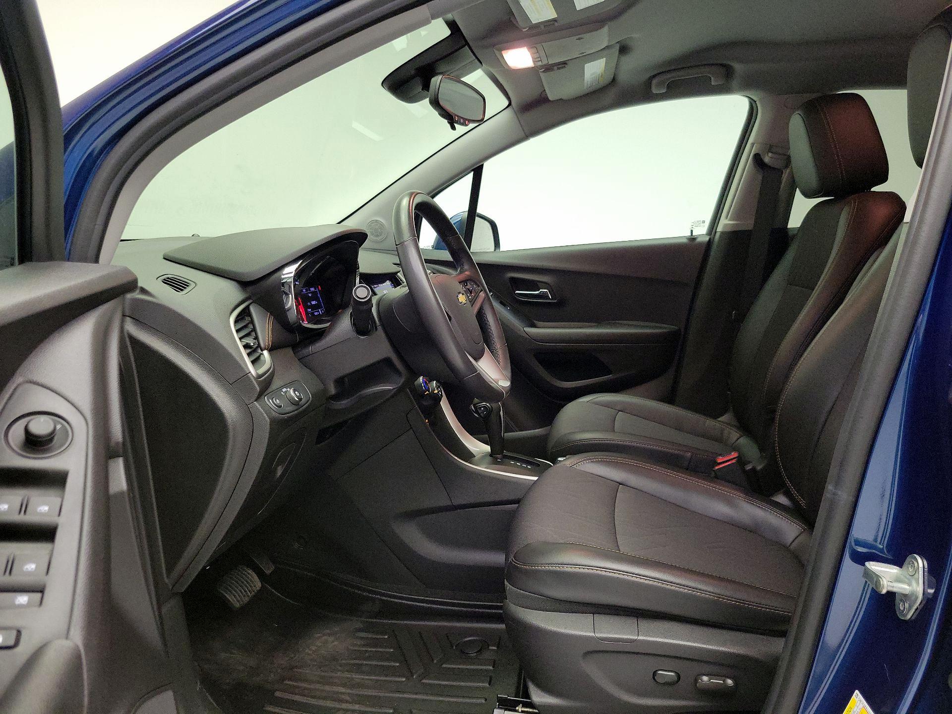 Thumbnail: 2020 Chevrolet Trax - 11