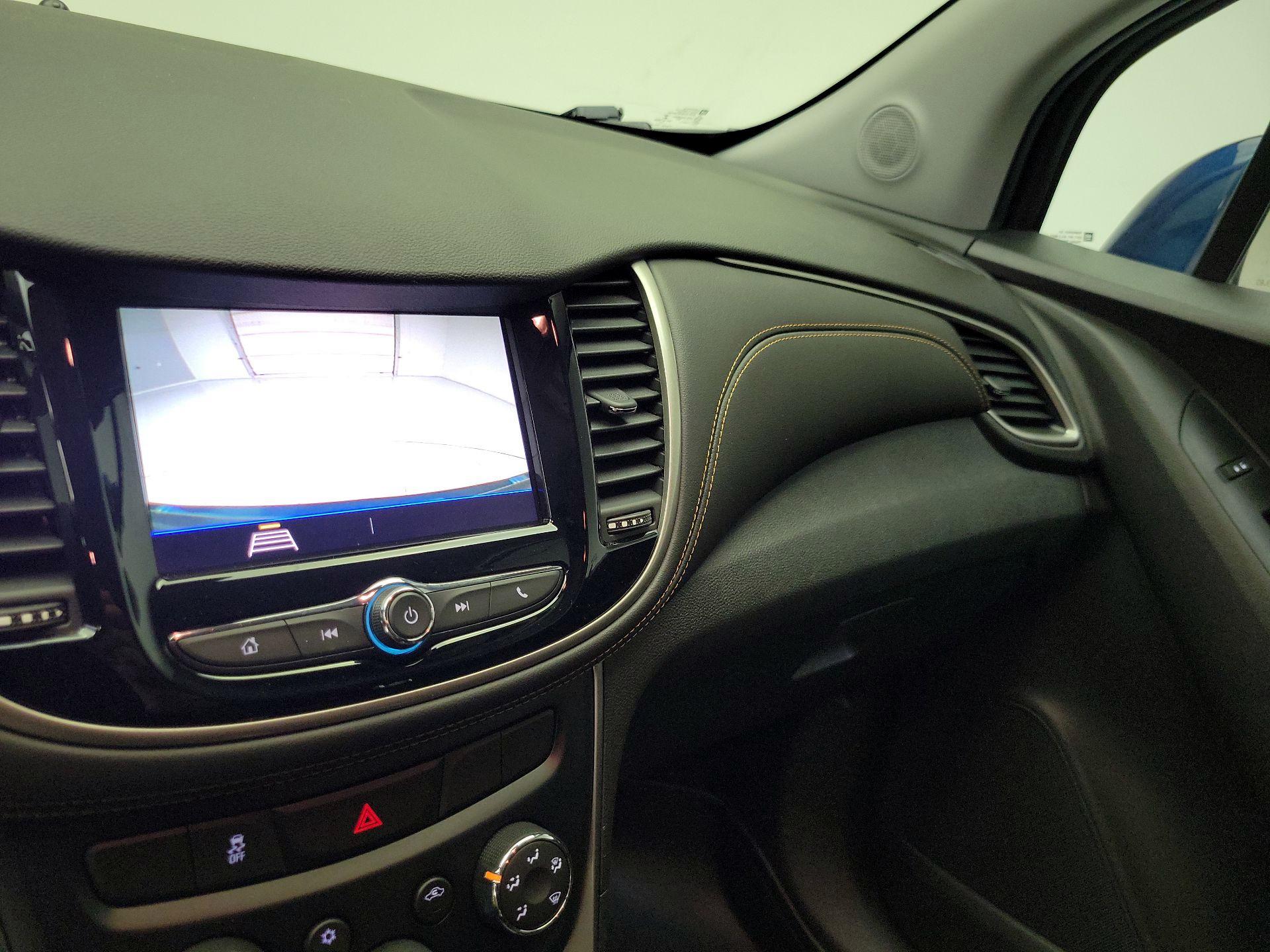 Thumbnail: 2020 Chevrolet Trax - 14