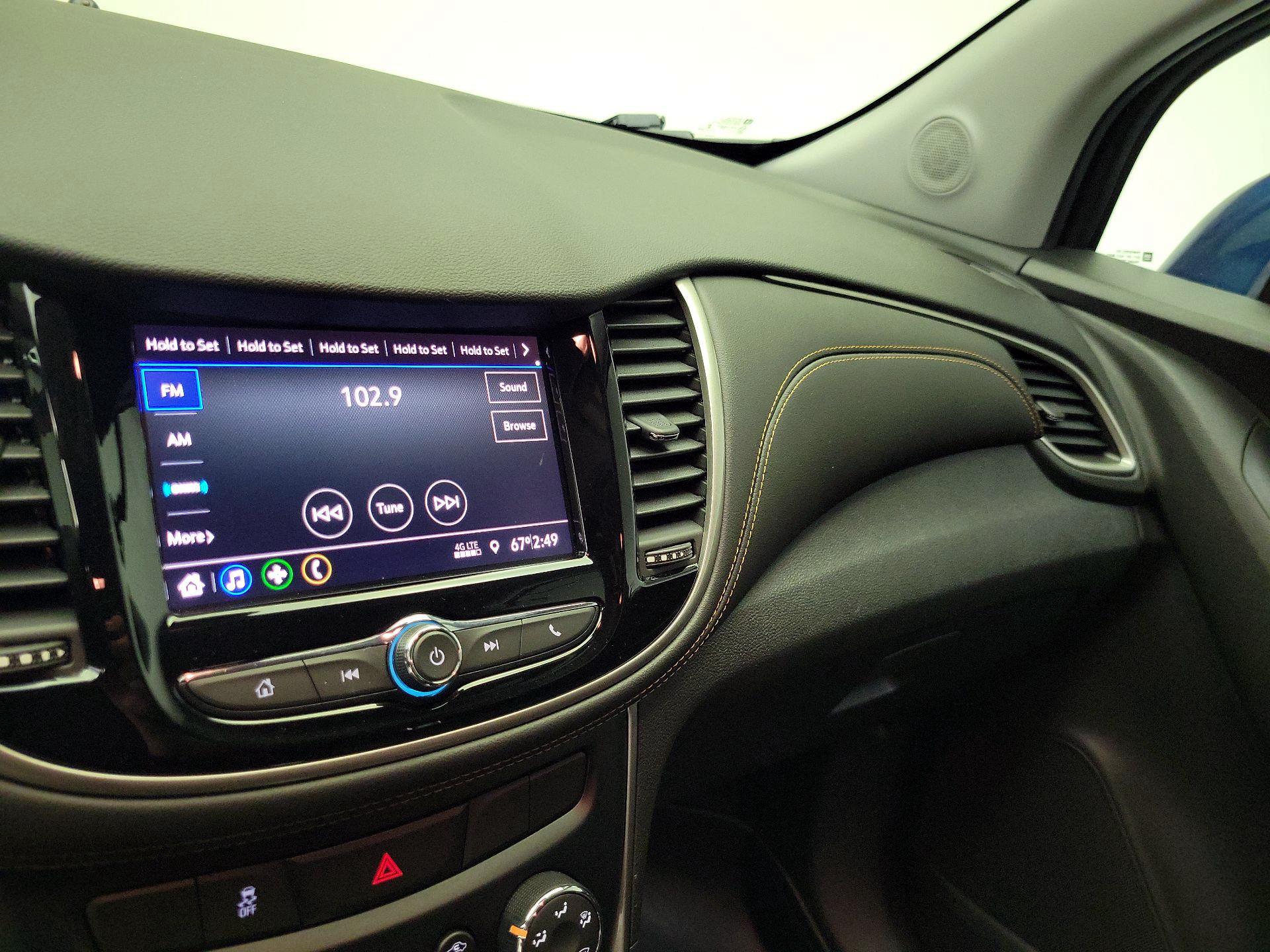 Thumbnail: 2020 Chevrolet Trax - 15