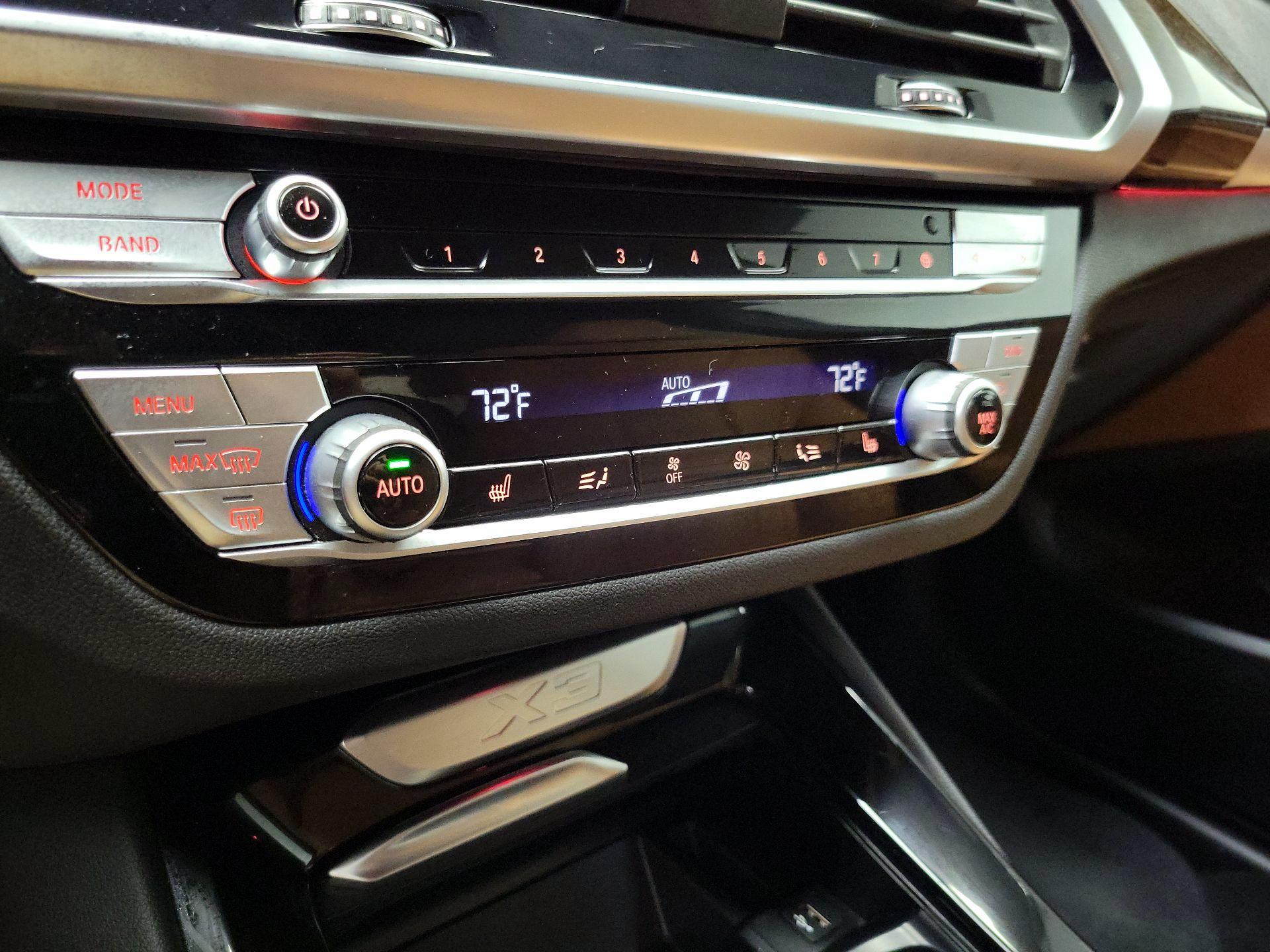 Thumbnail: 2021 BMW X3 - 17