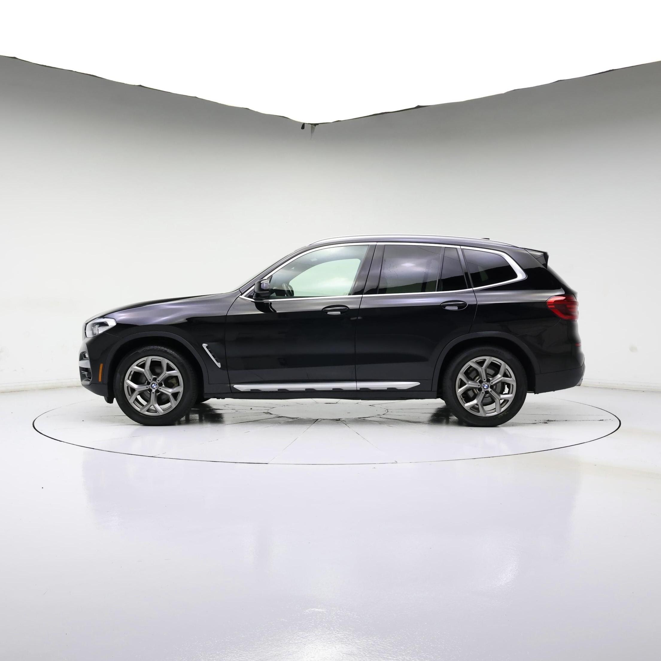 Thumbnail: 2021 BMW X3 - 3