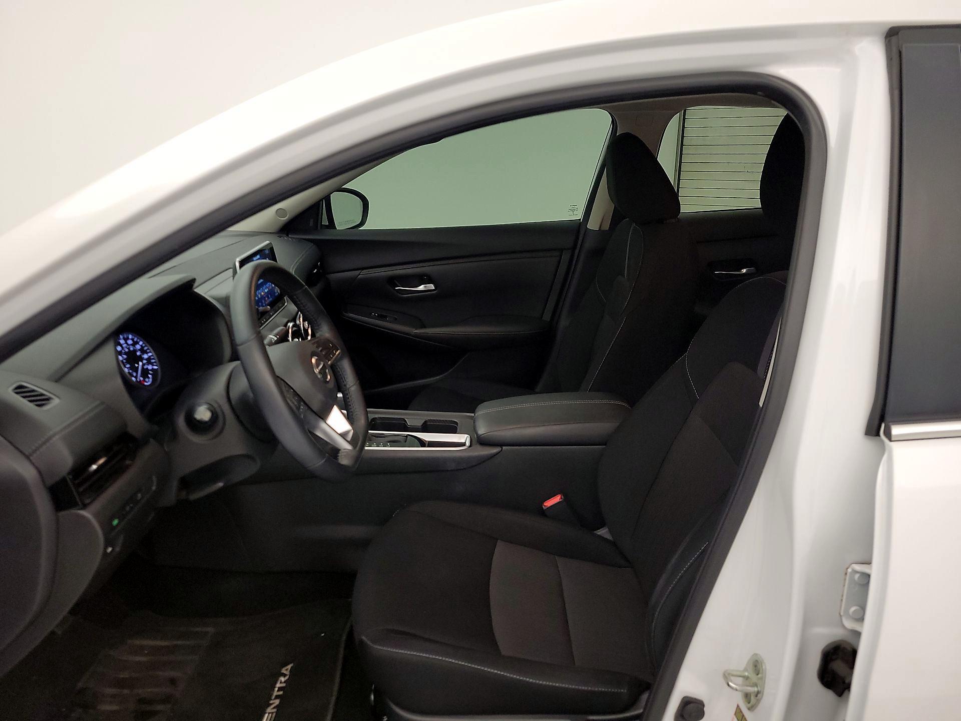 Thumbnail: 2023 Nissan Sentra - 11