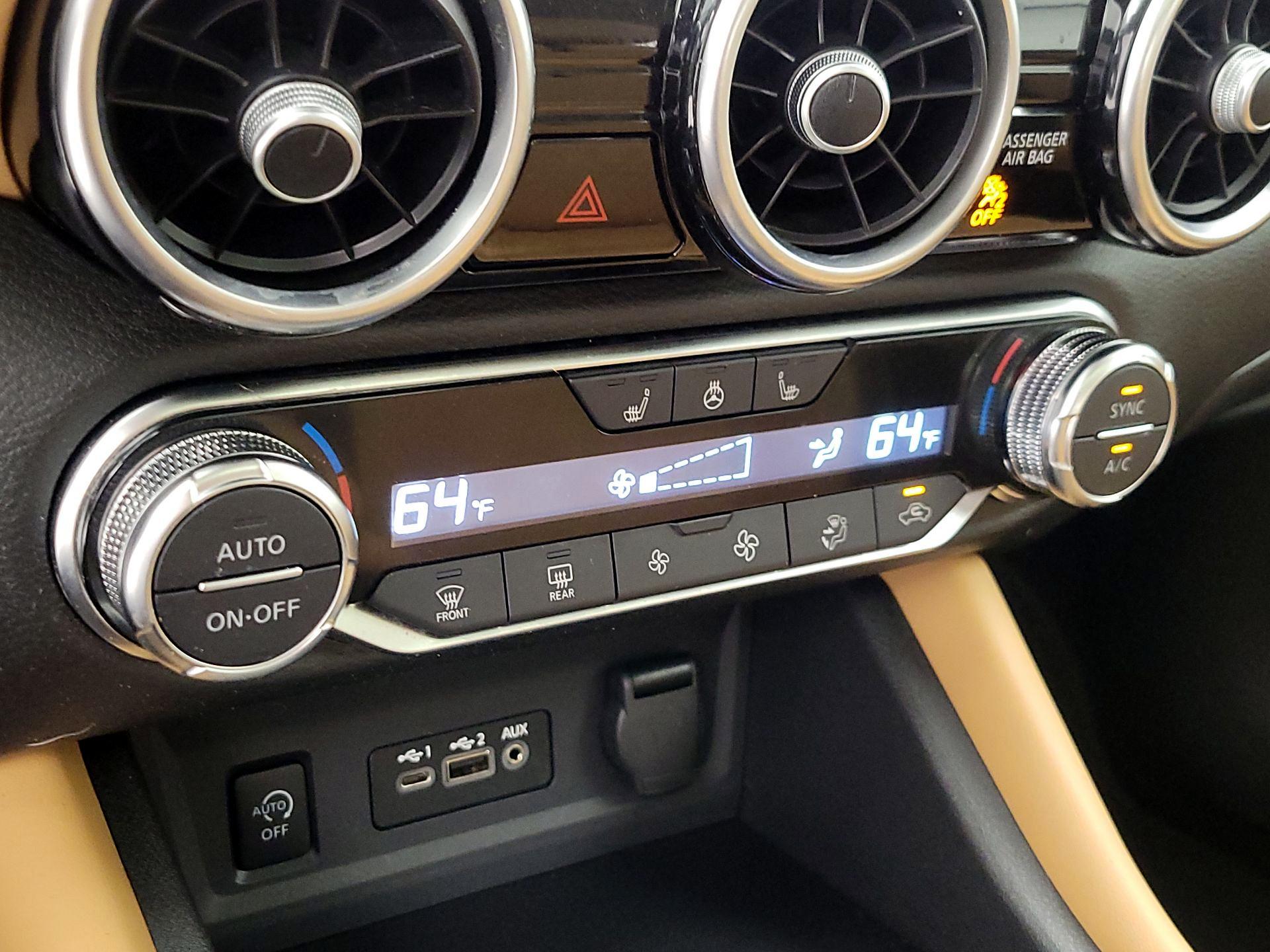 Thumbnail: 2024 Nissan Sentra - 16