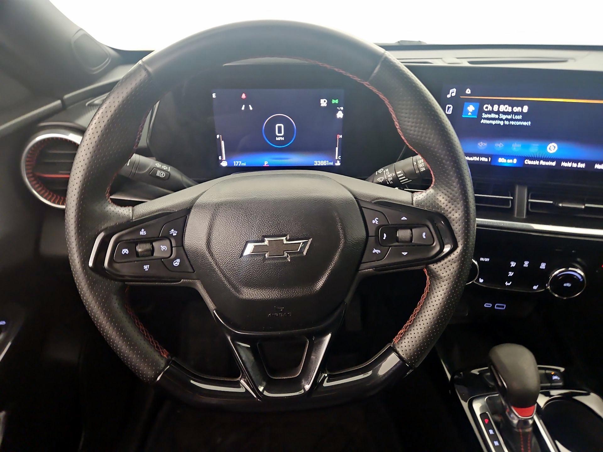 Thumbnail: 2024 Chevrolet Trax - 10