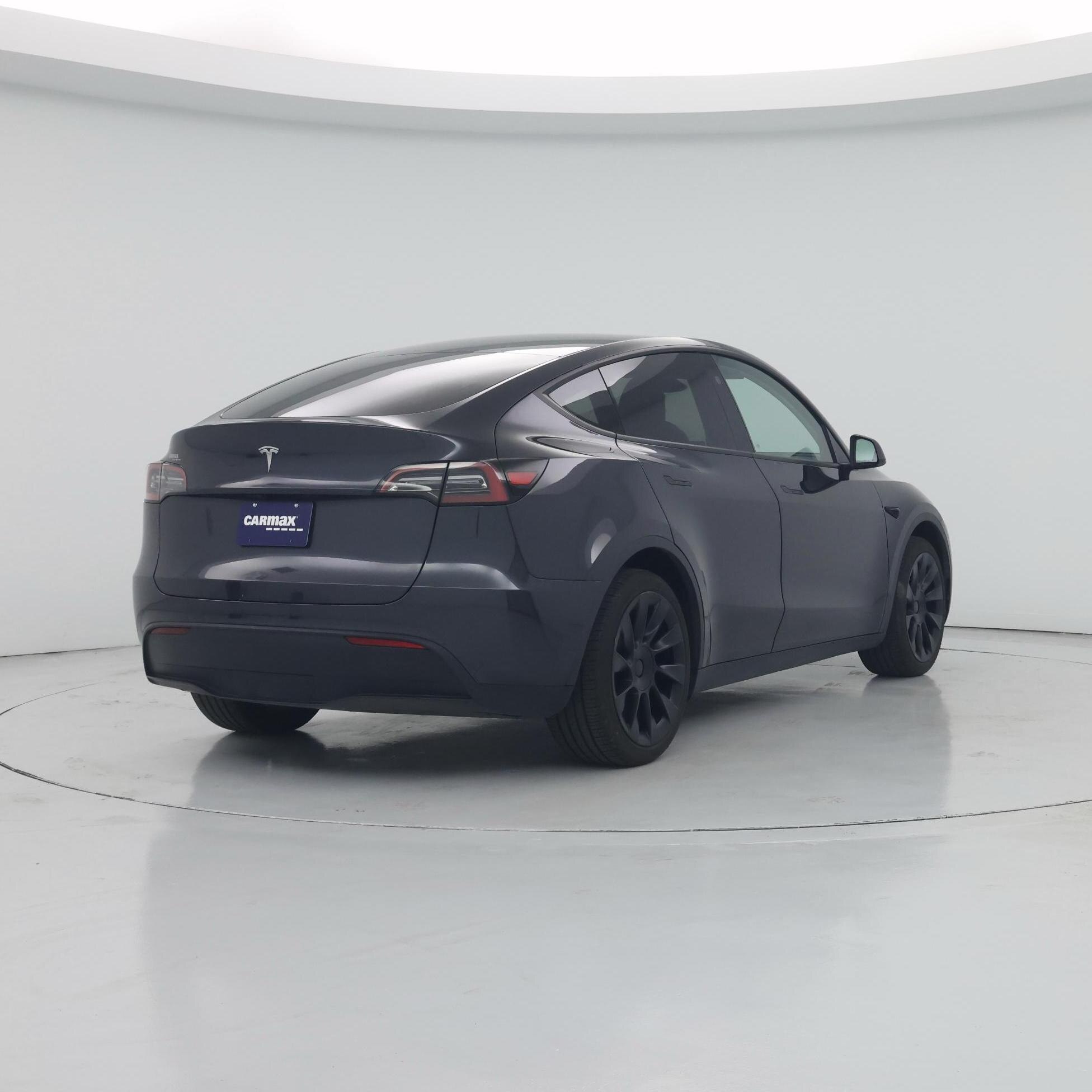 Thumbnail: 2024 Tesla Model Y - 8