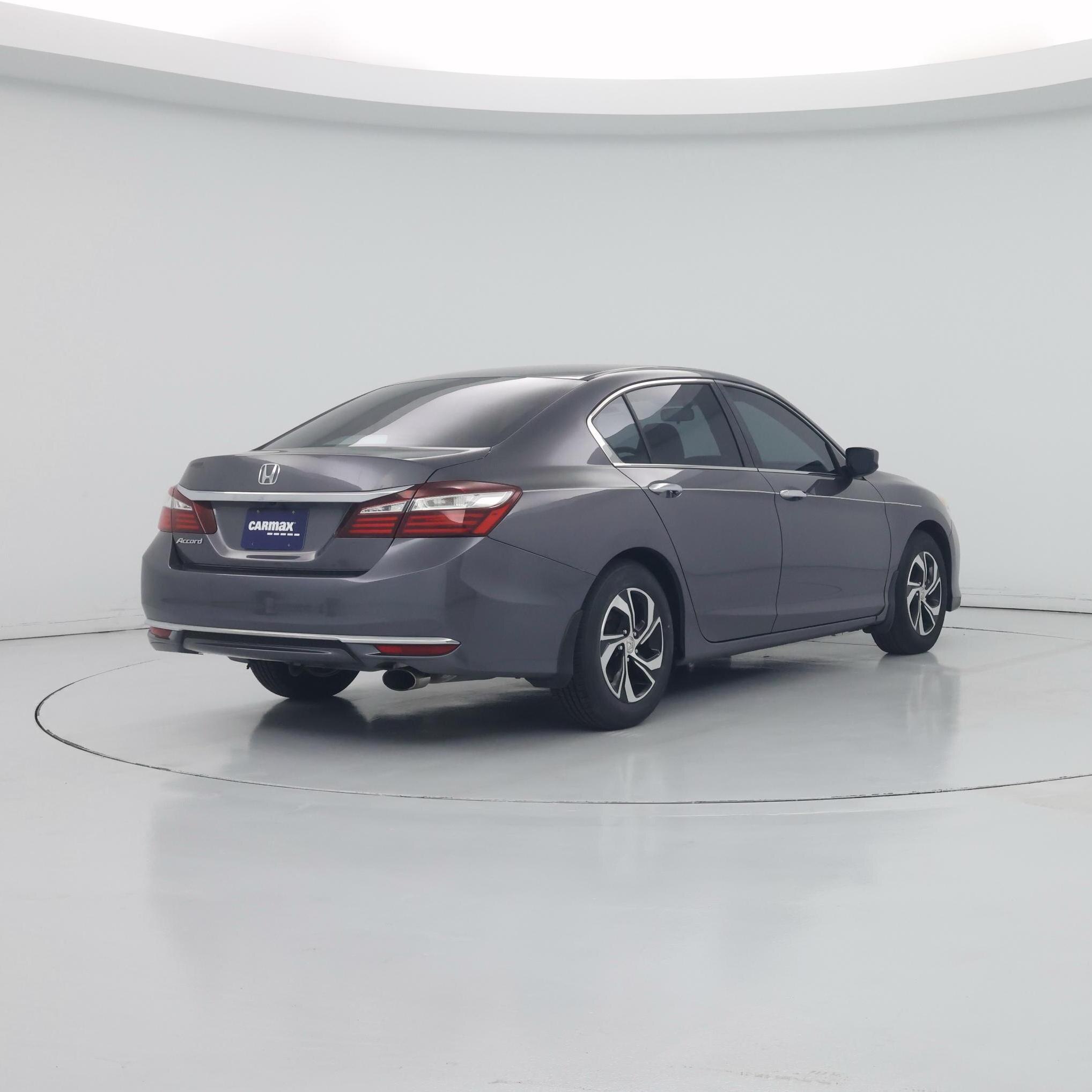 Thumbnail: 2017 Honda Accord - 8