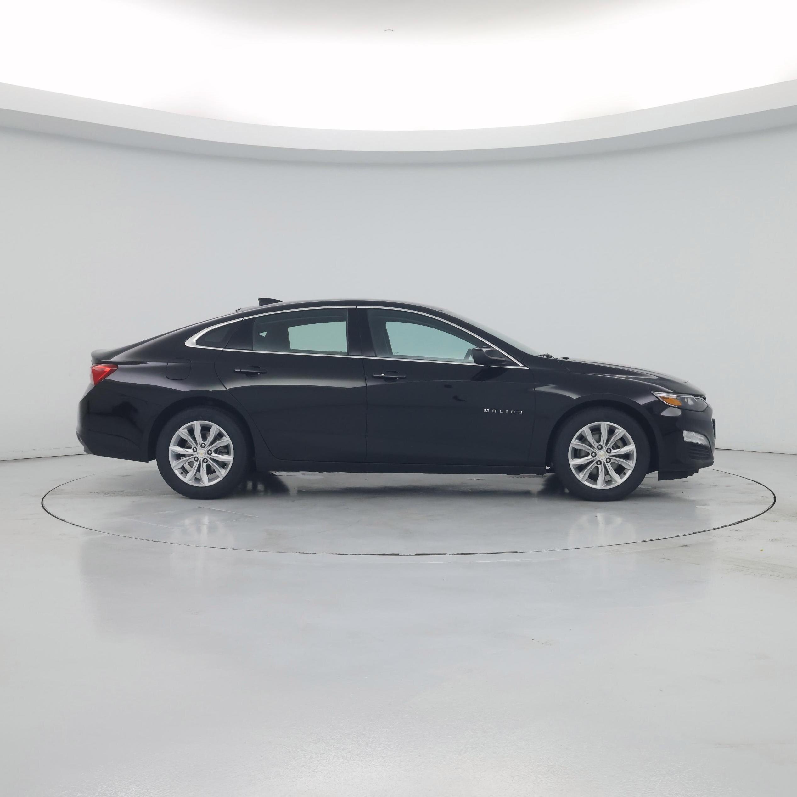 Thumbnail: 2023 Chevrolet Malibu - 7