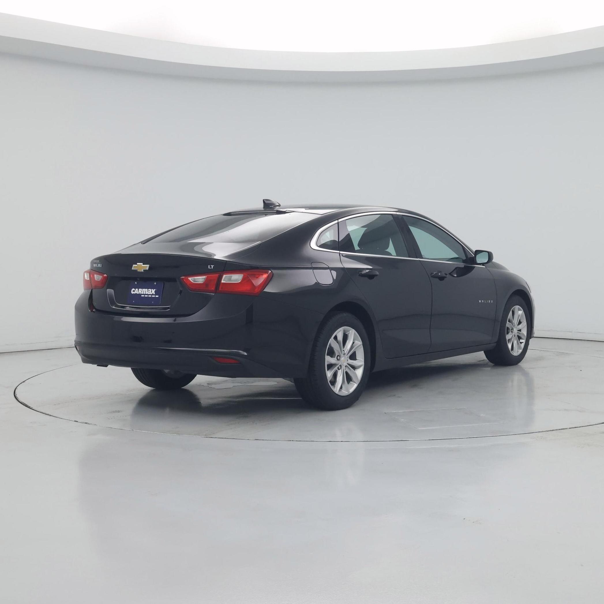 Thumbnail: 2023 Chevrolet Malibu - 8
