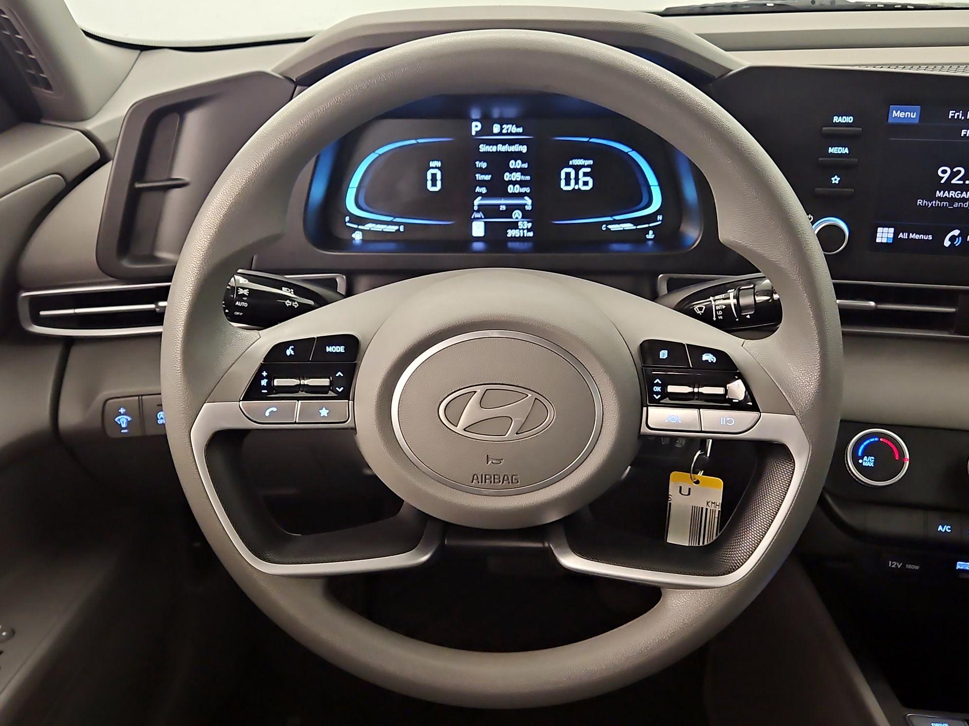 Thumbnail: 2024 Hyundai Elantra - 10