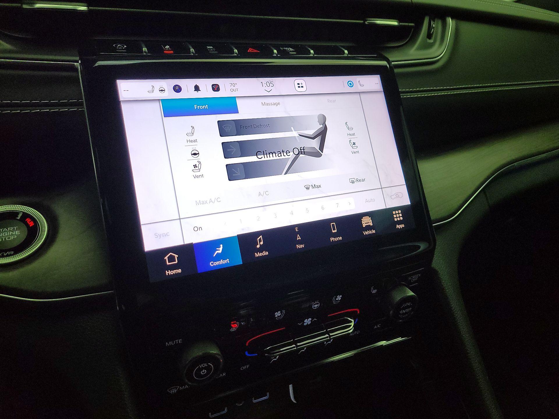 Thumbnail: 2023 Jeep Grand Cherokee - 16