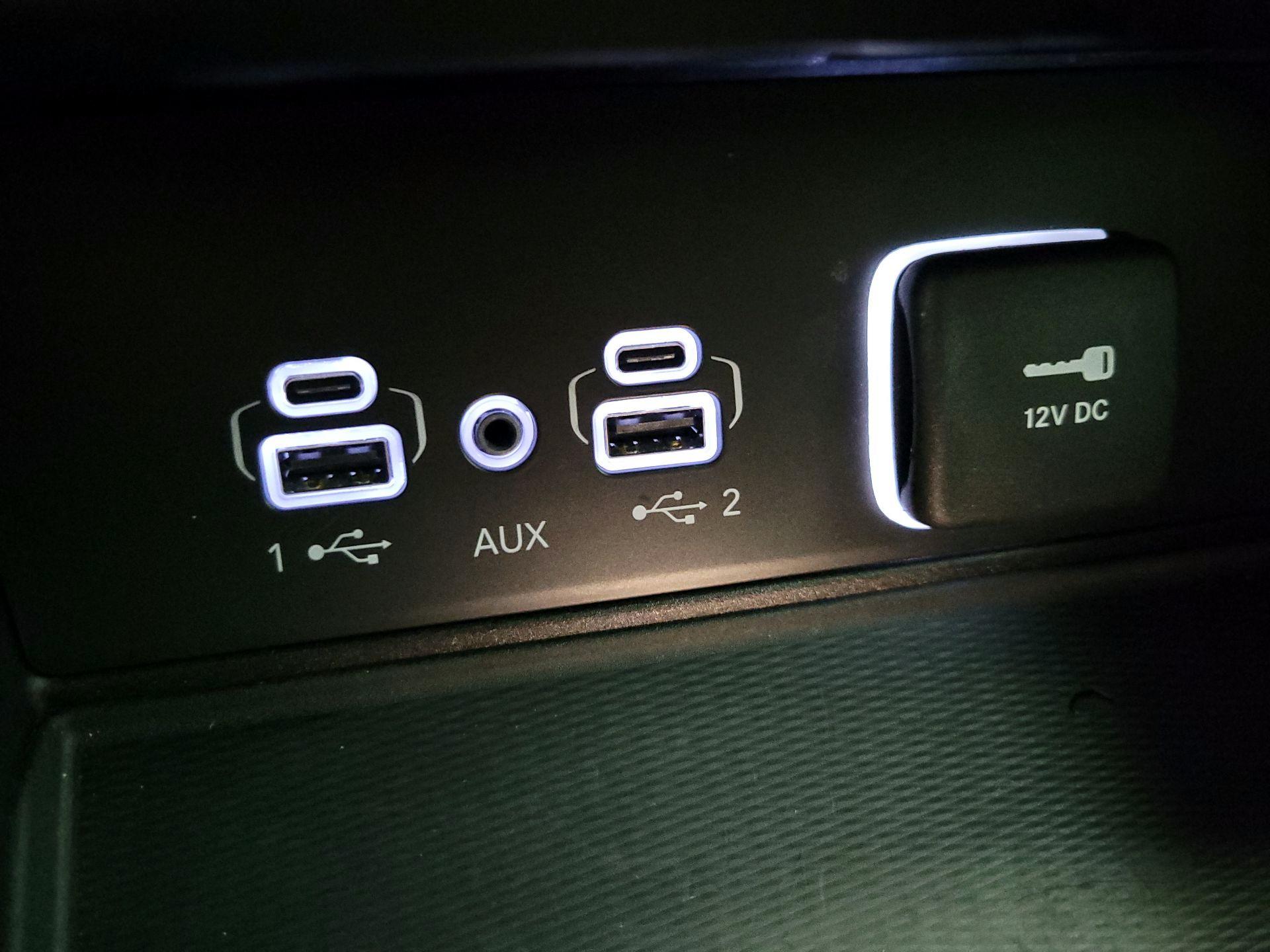 Thumbnail: 2023 Jeep Grand Cherokee - 18