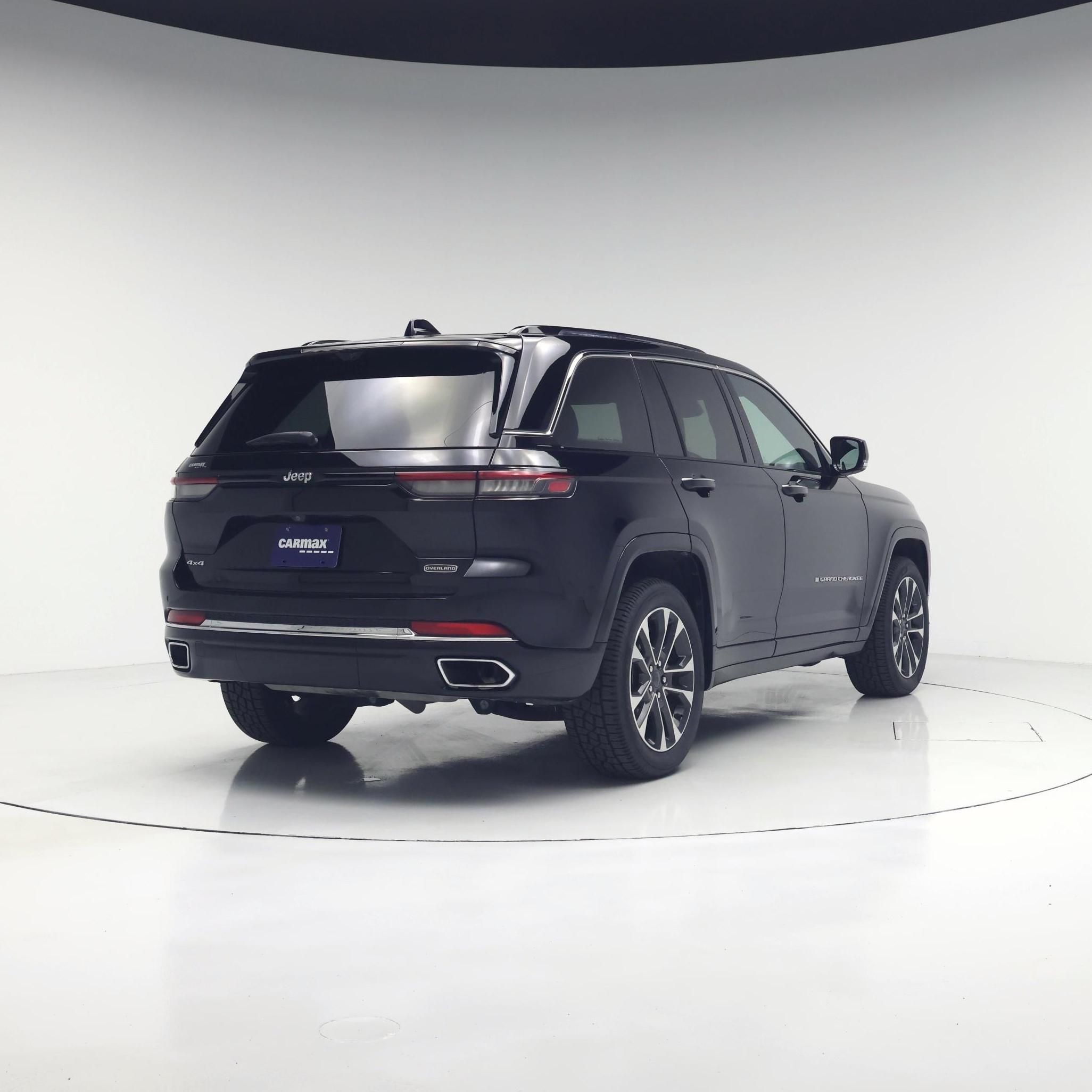 Thumbnail: 2023 Jeep Grand Cherokee - 8