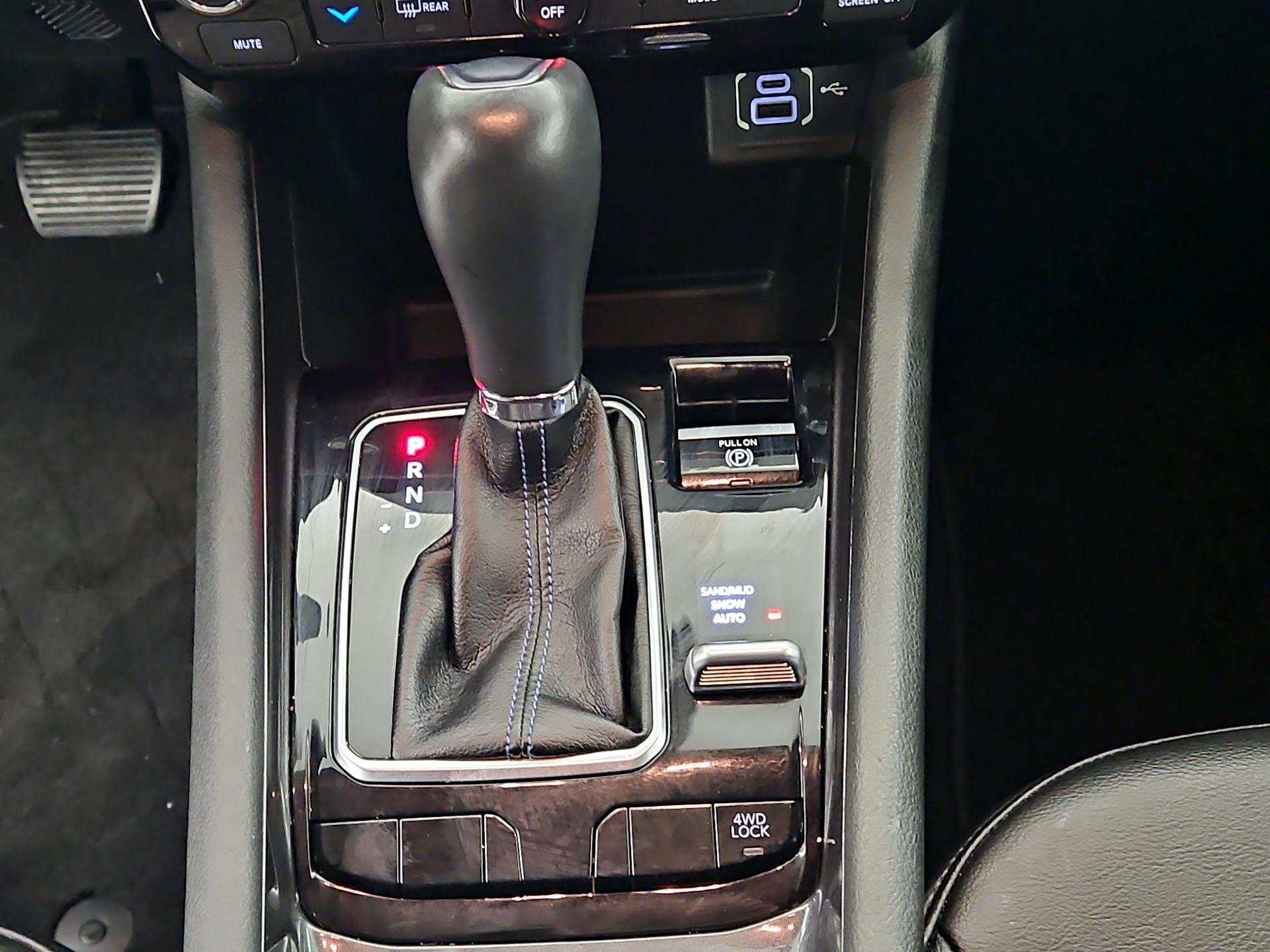 Thumbnail: 2022 Jeep Compass - 17