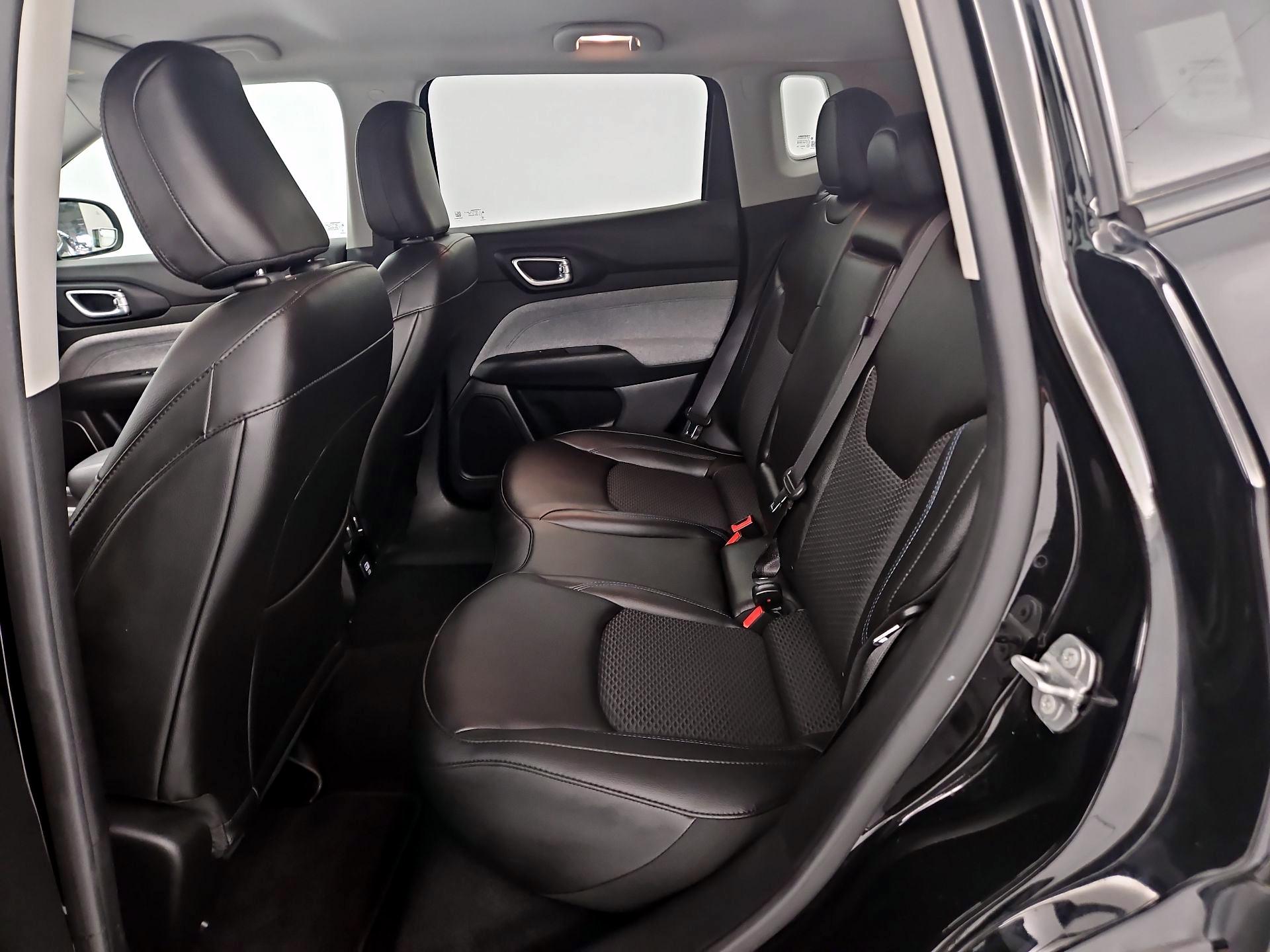 Thumbnail: 2022 Jeep Compass - 19