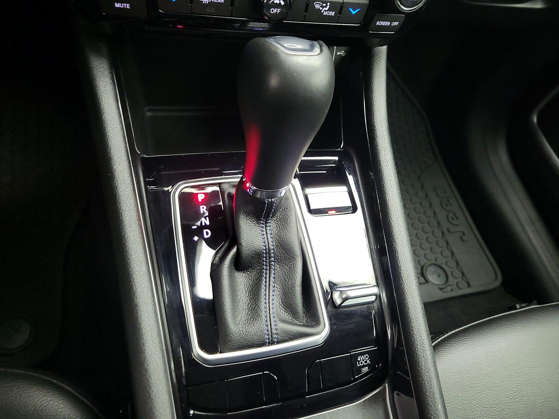 Thumbnail: 2022 Jeep Compass - 17