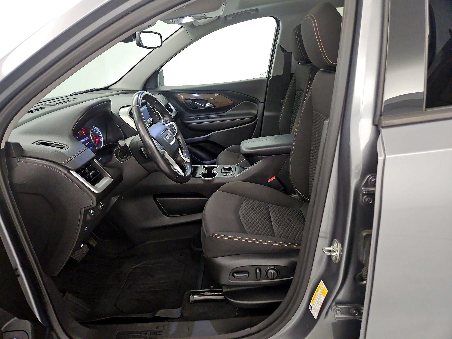 Thumbnail: 2020 GMC Terrain - 11
