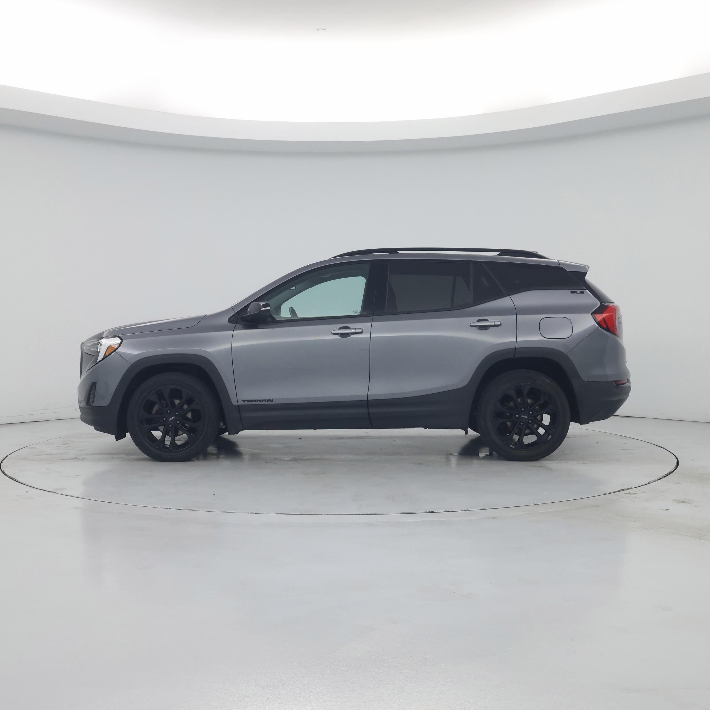 Thumbnail: 2020 GMC Terrain - 3