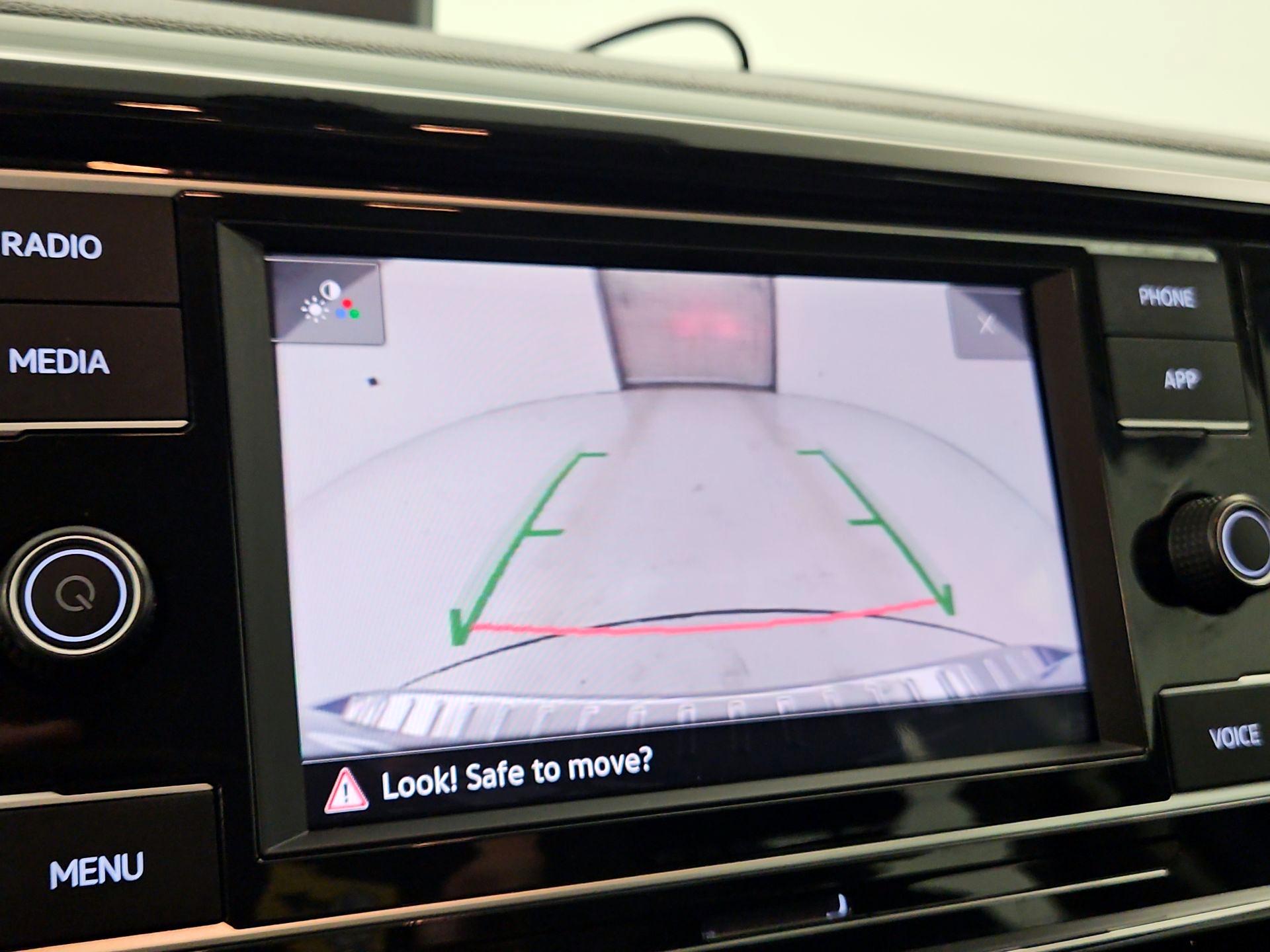 Thumbnail: 2023 Volkswagen Taos - 14