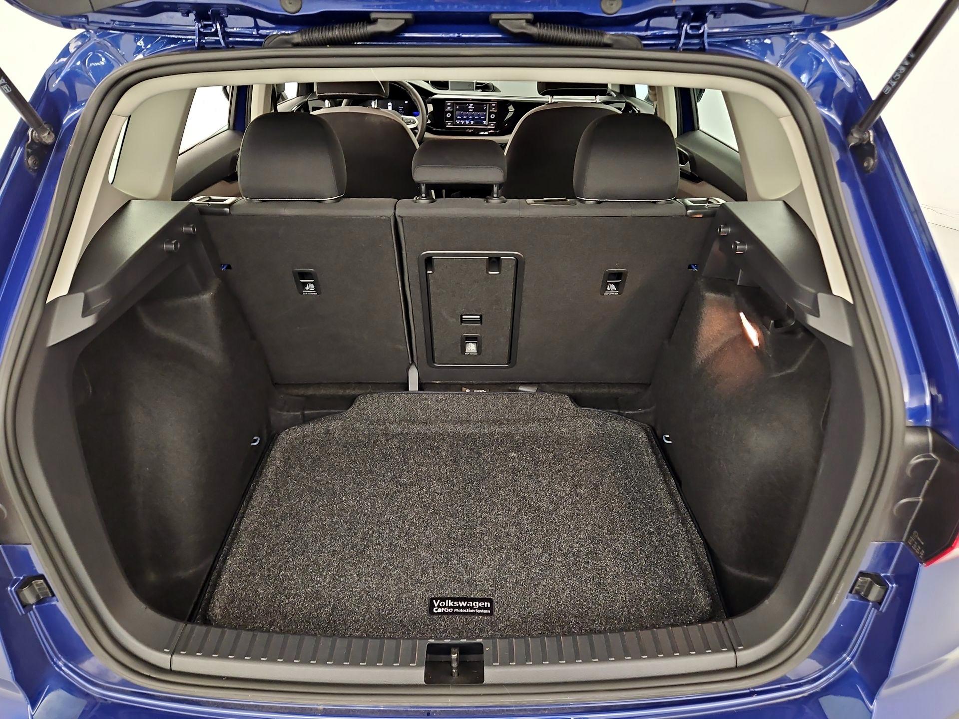 Thumbnail: 2023 Volkswagen Taos - 20