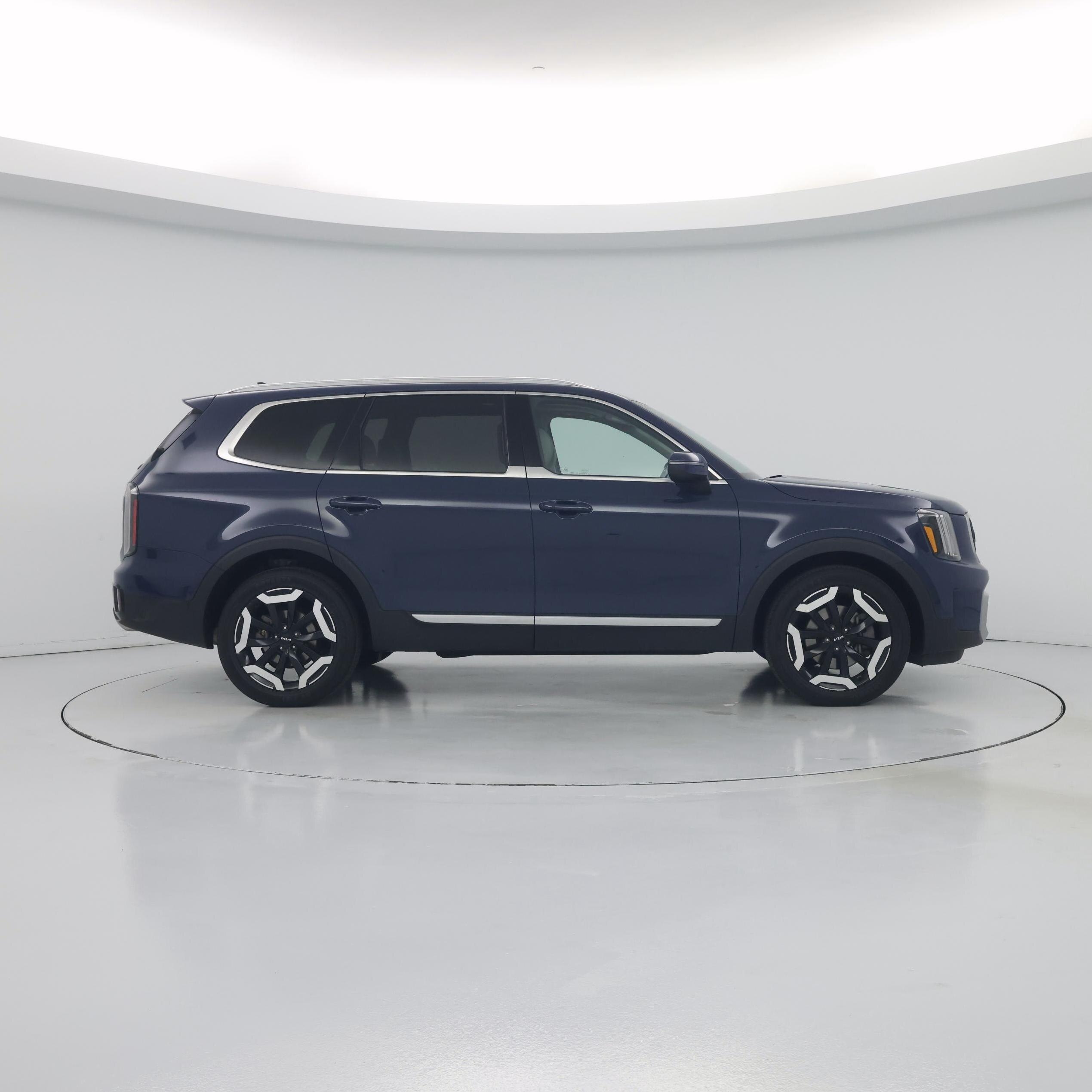 Thumbnail: 2023 Kia Telluride - 7